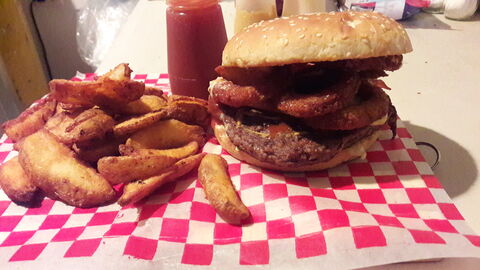 Burger House image 3