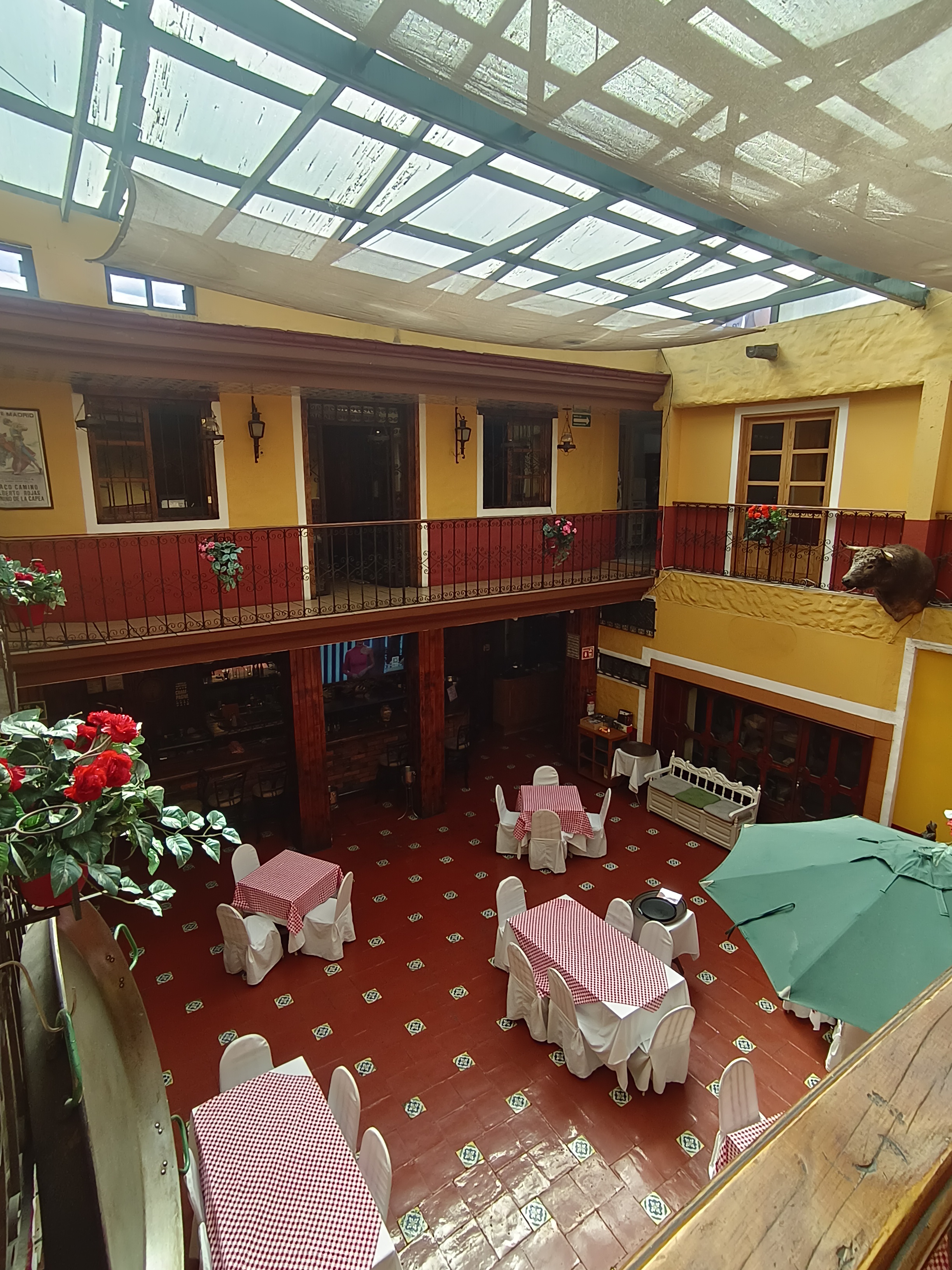 Centro Español - Restaurante, Tapas y Bar. Salón de Eventos y Banquetes. image 3