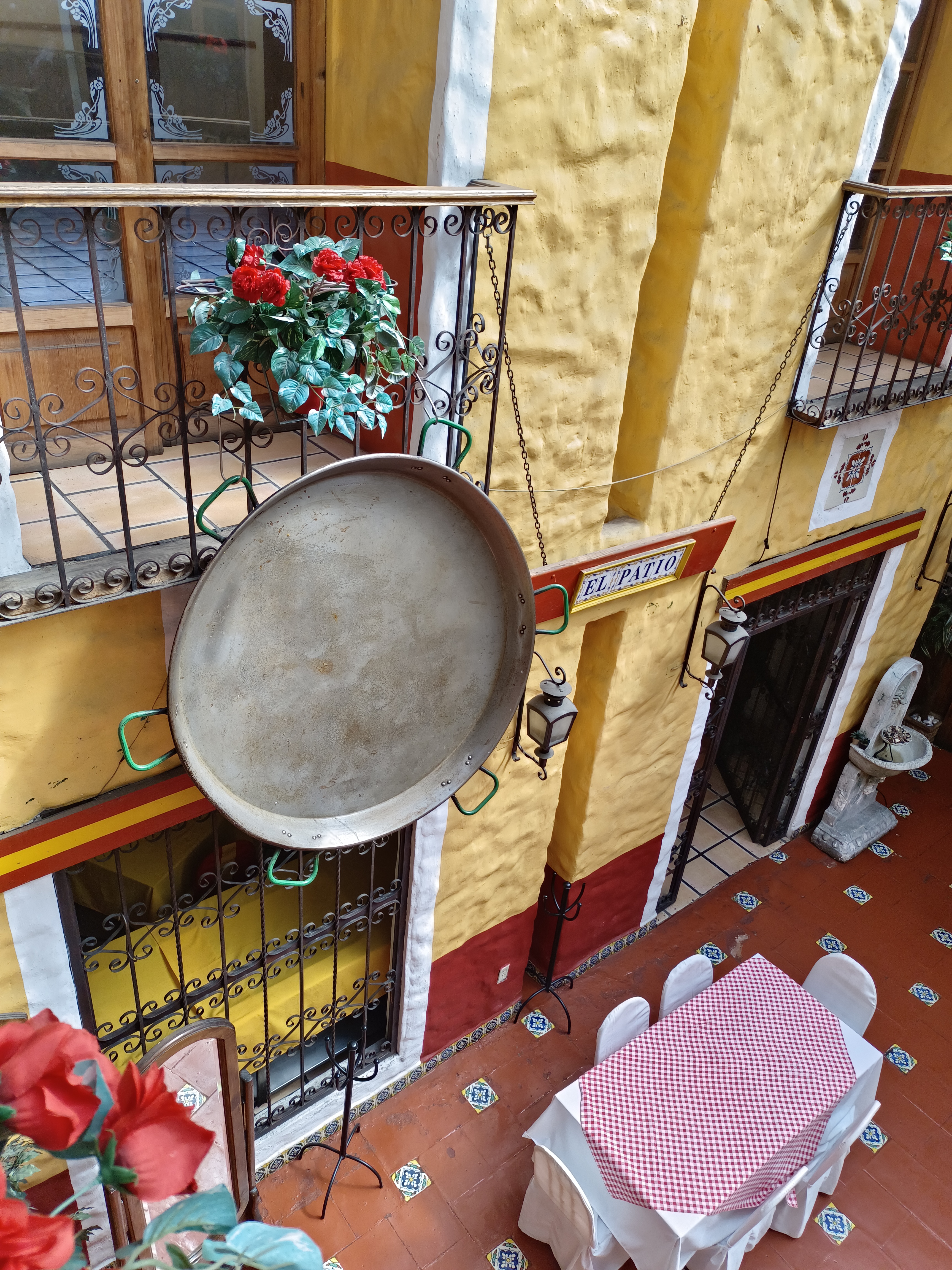 Centro Español - Restaurante, Tapas y Bar. Salón de Eventos y Banquetes. image 5