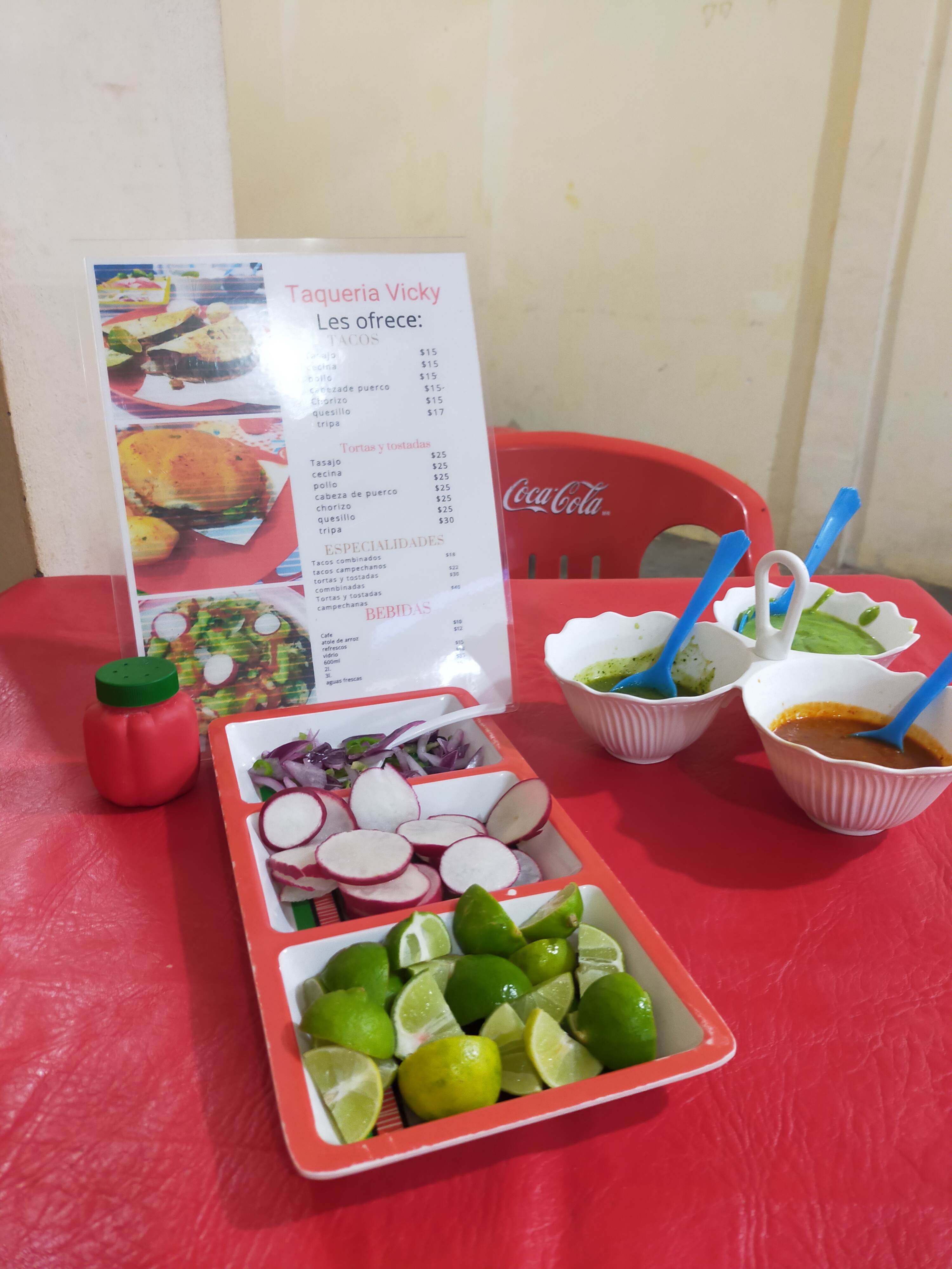 Taquería vicky image 7