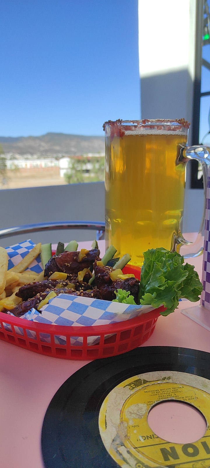 Rock lady's Restaurante Bar Pachuca image 9