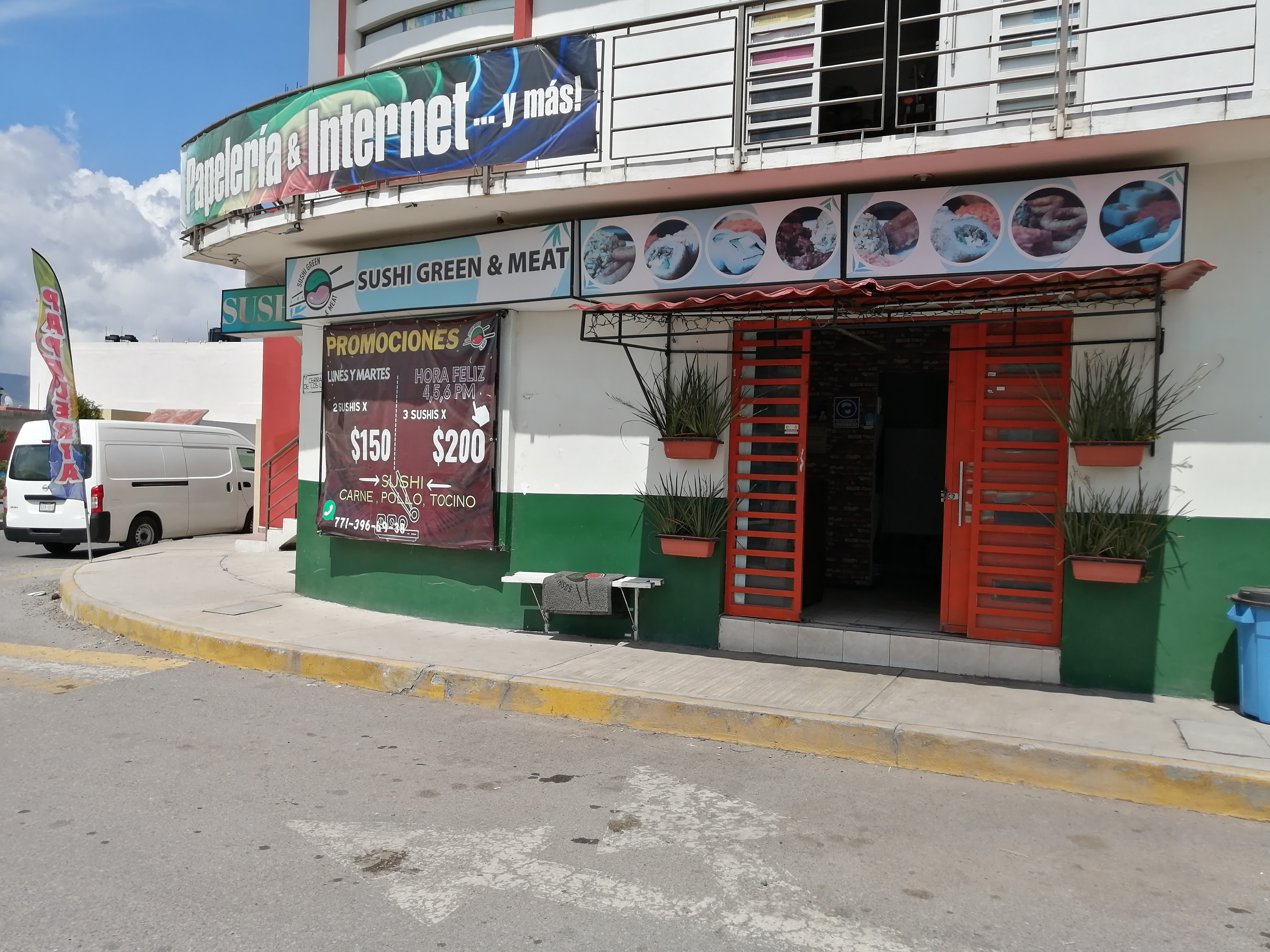 Sushi Green & Meat image 8