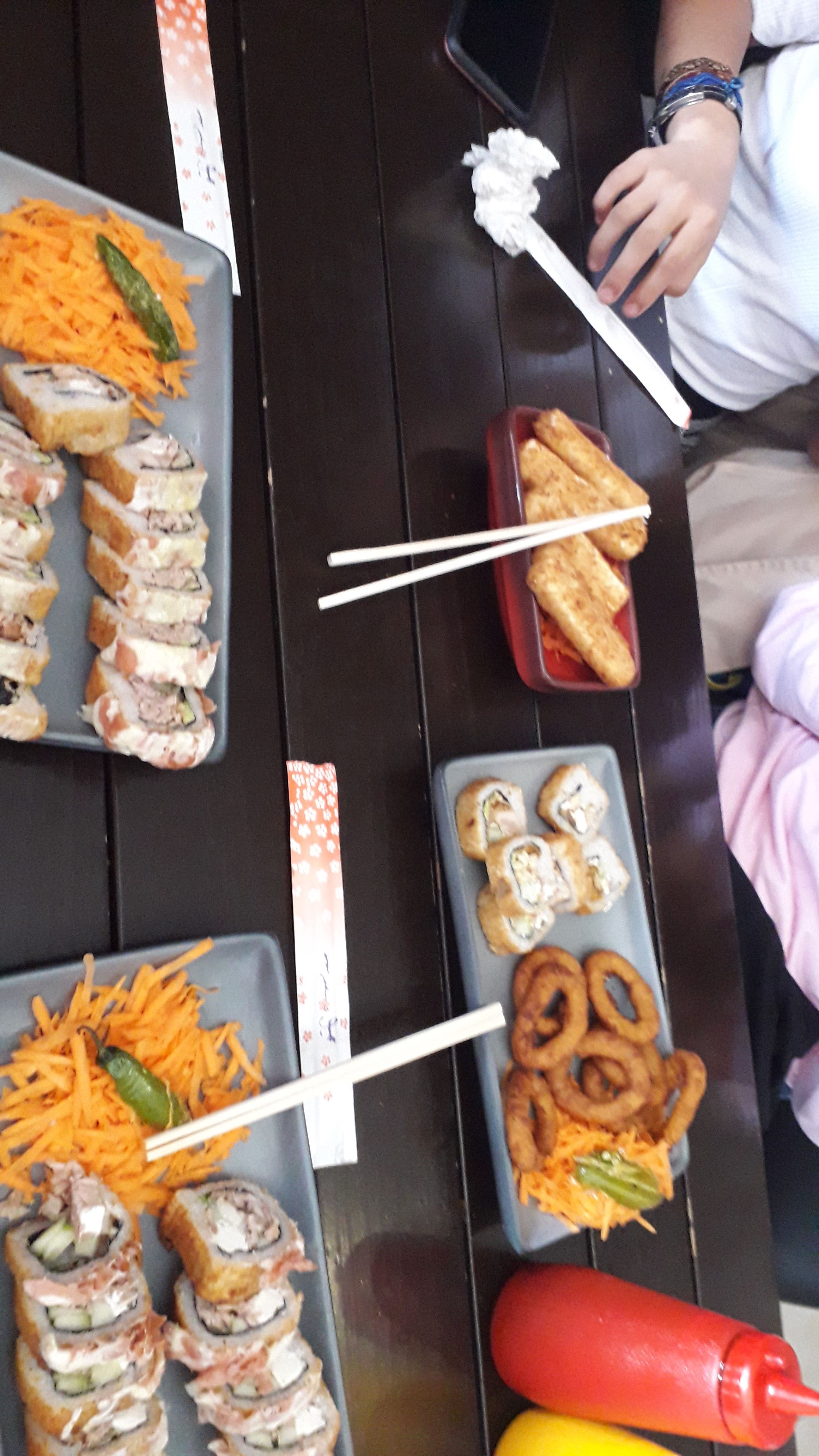 Sushi Green & Meat image 10