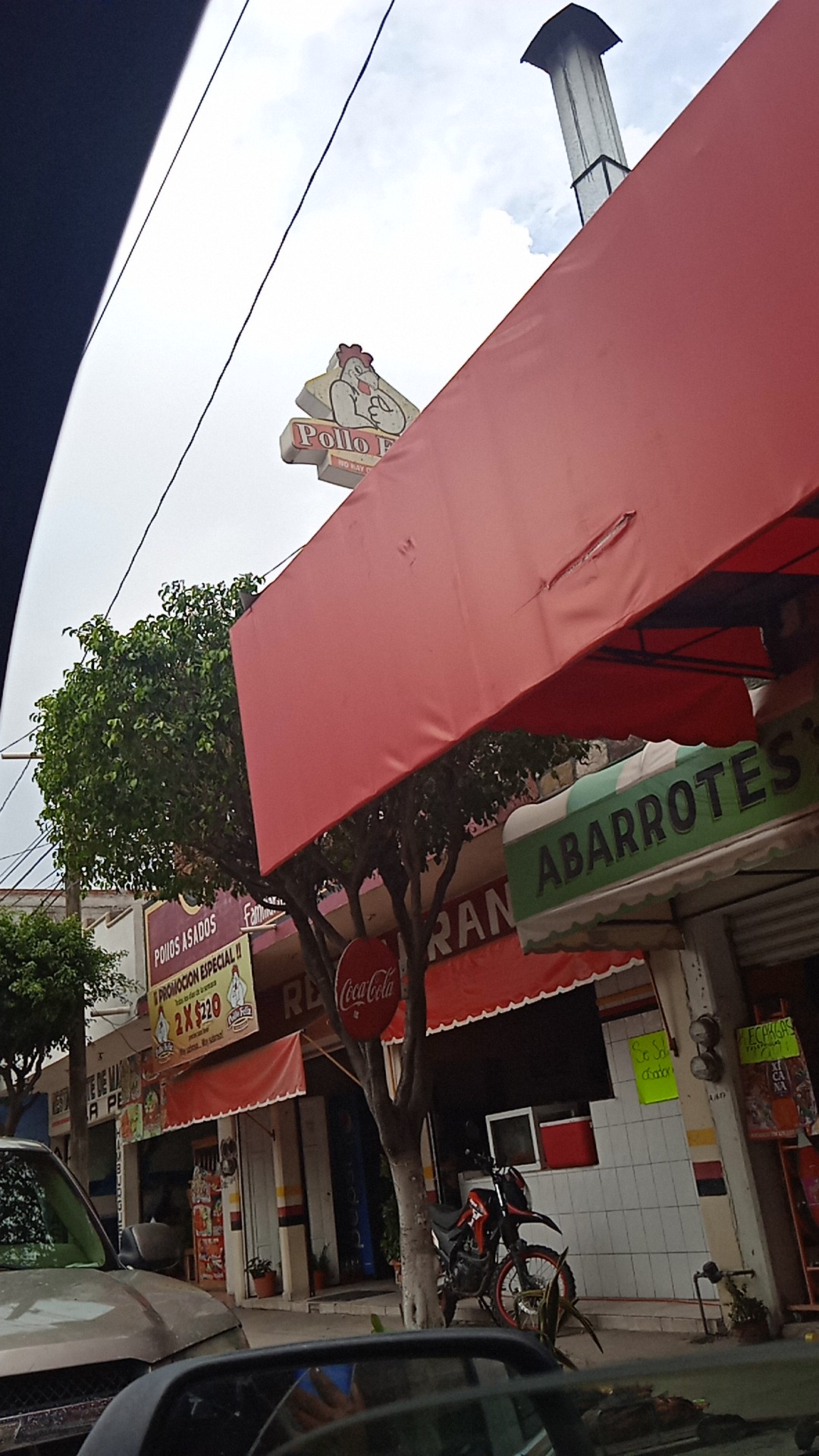 Happy Chicken image 9