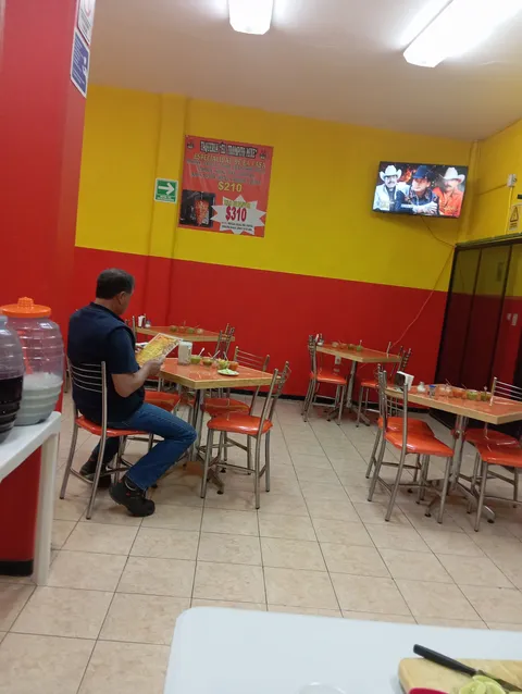 Taquería El Trompito Mixe image 5