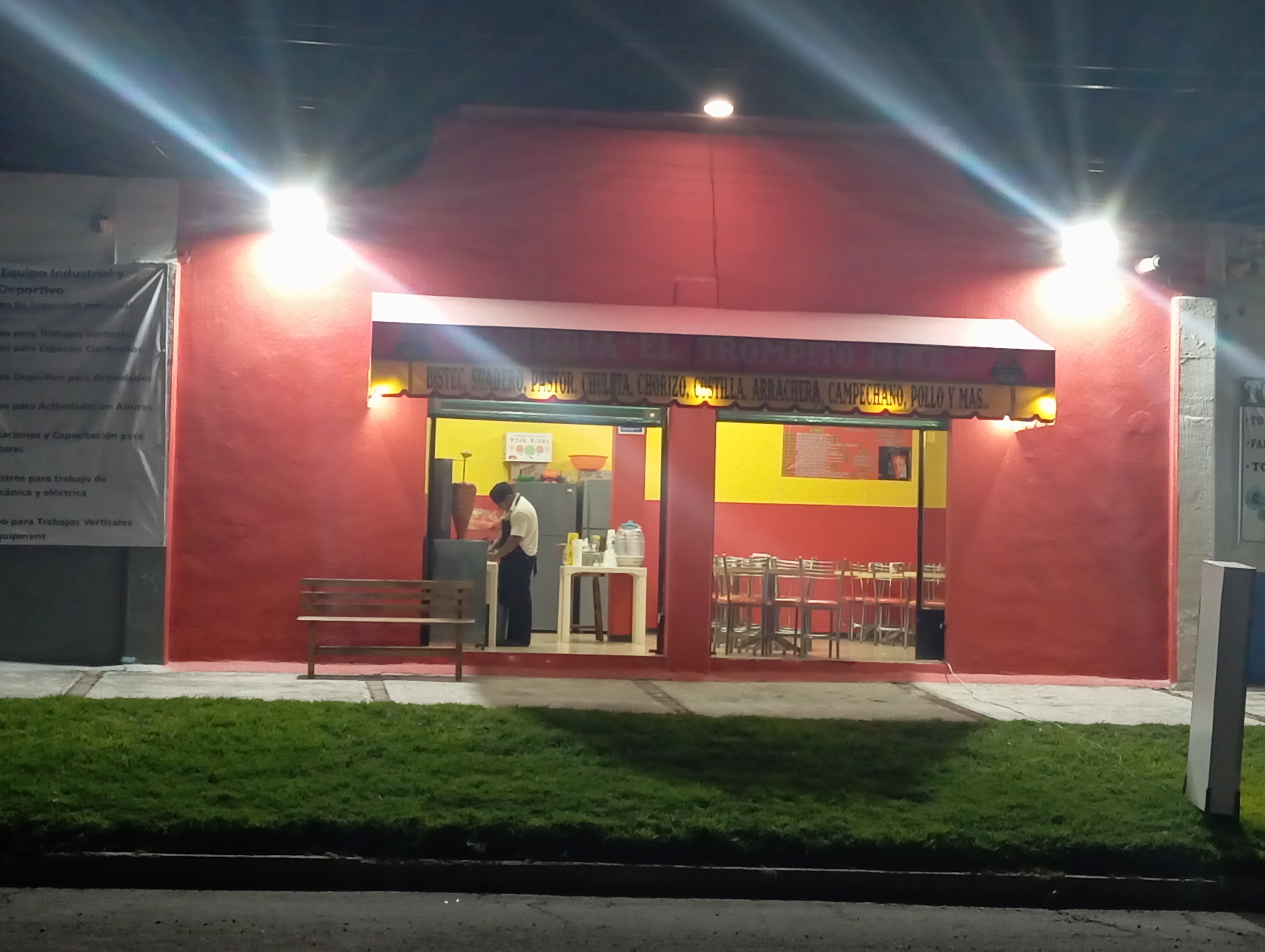 Taquería El Trompito Mixe image 7