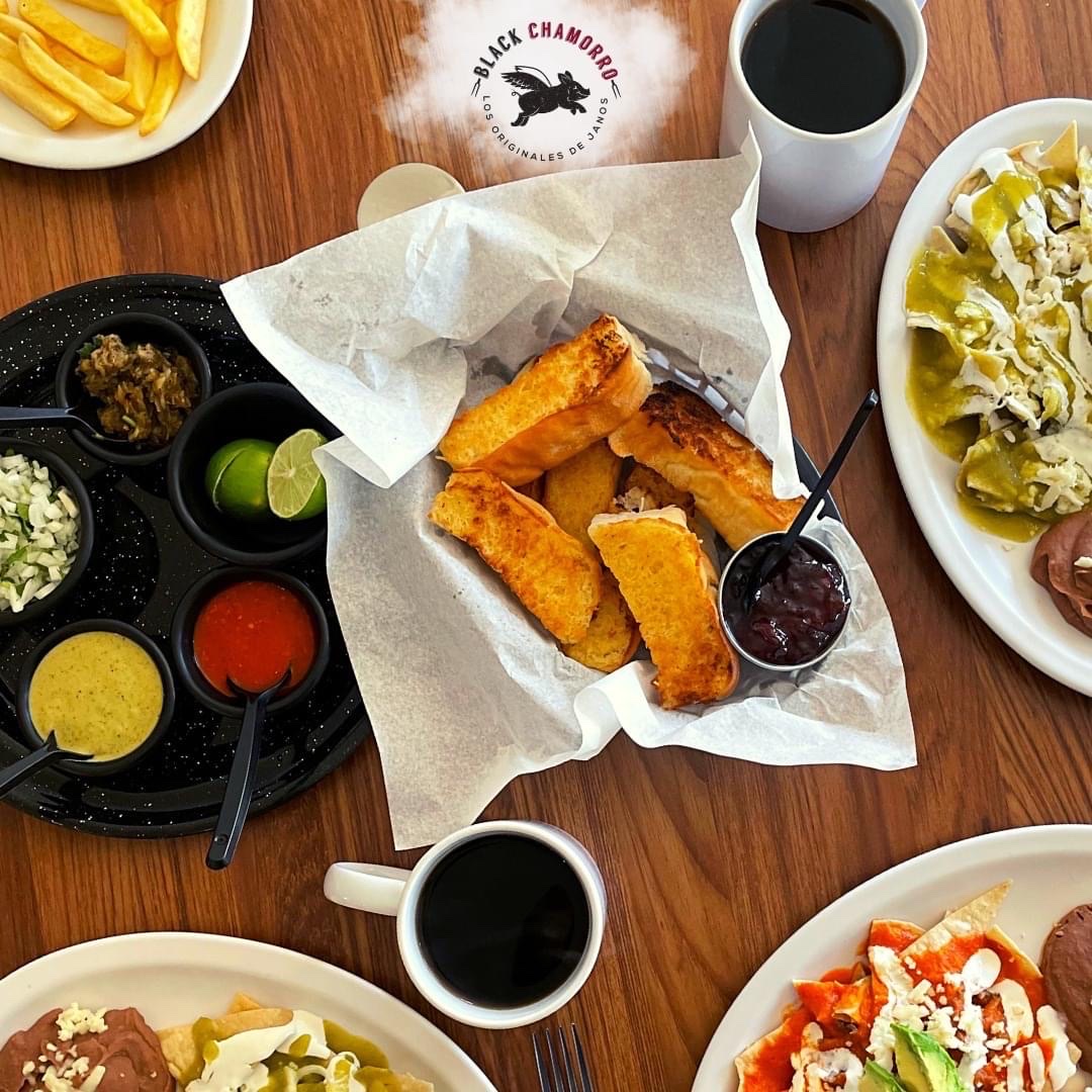 Desayunos BLACK CHAMORRO JANOS Comida Mexicana image 9