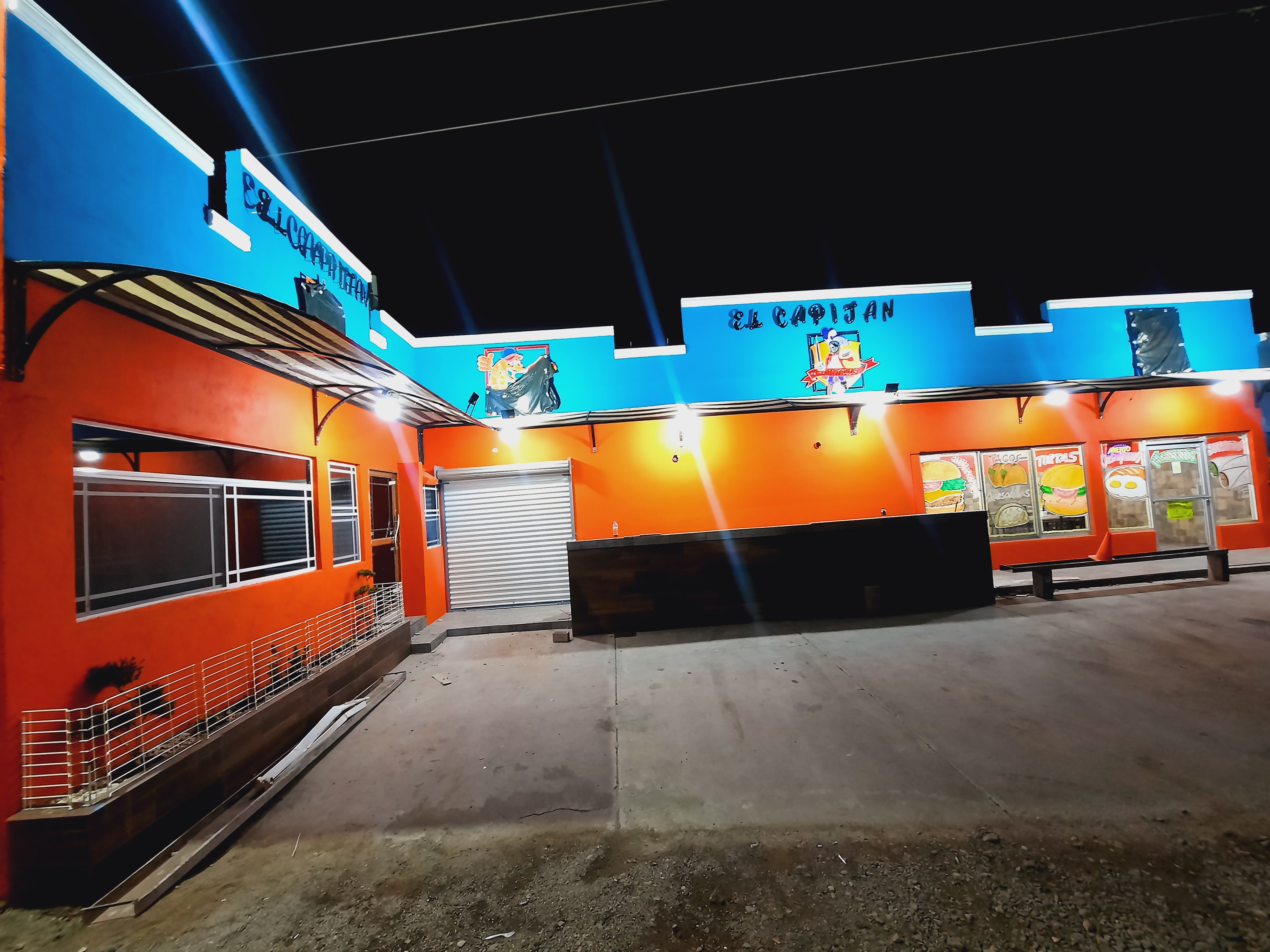 Tortas El Capitán image 4