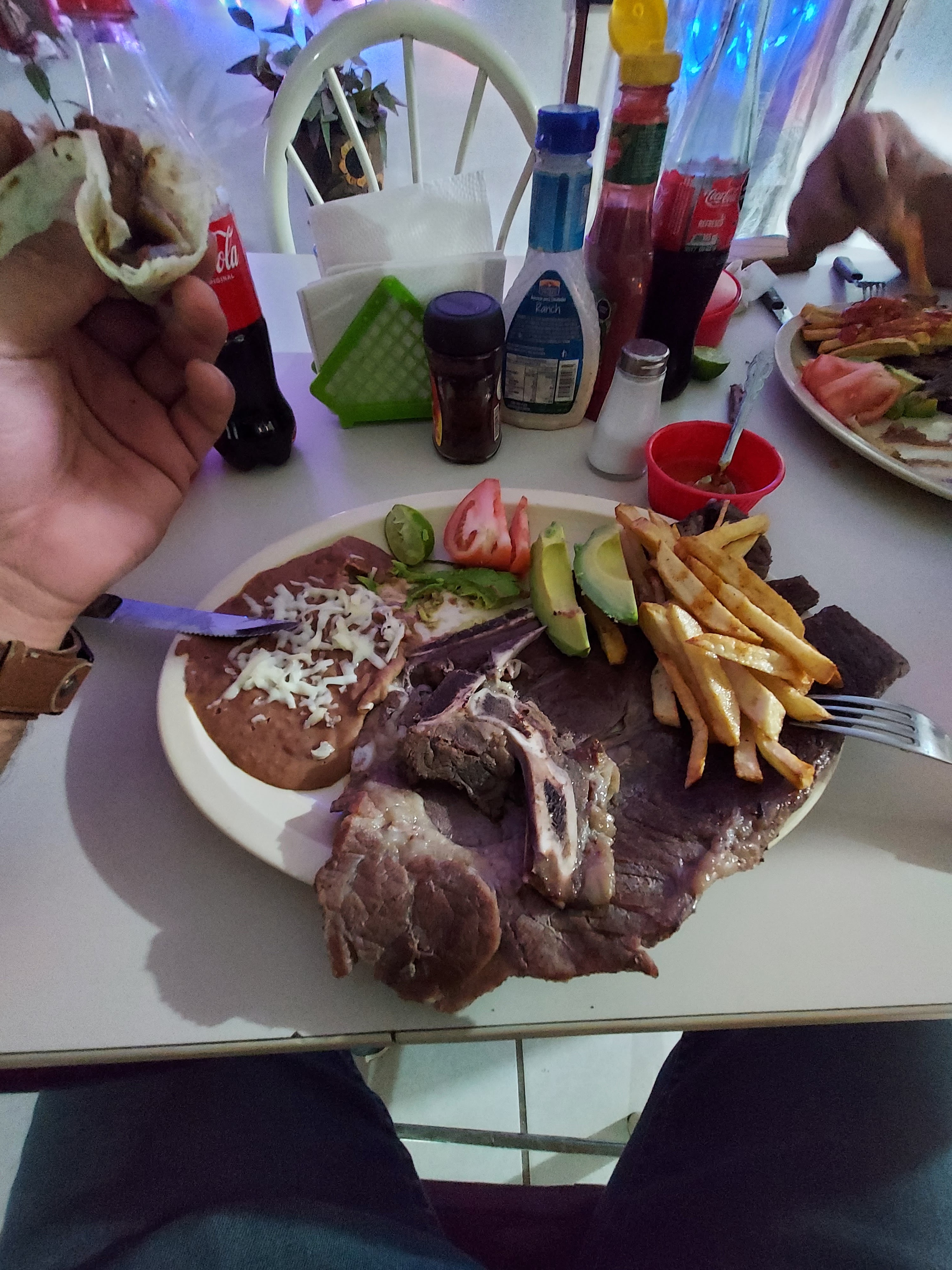 Restaurante Km-10 image 1