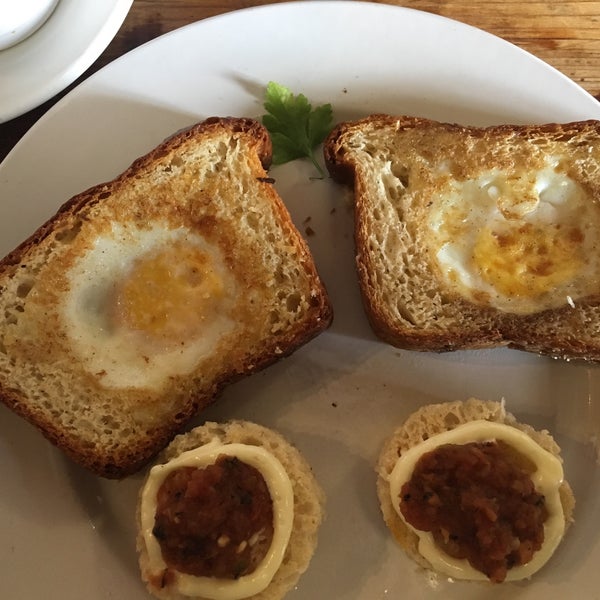 La Esquina Chata image 7