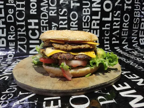 La 20 food image 1