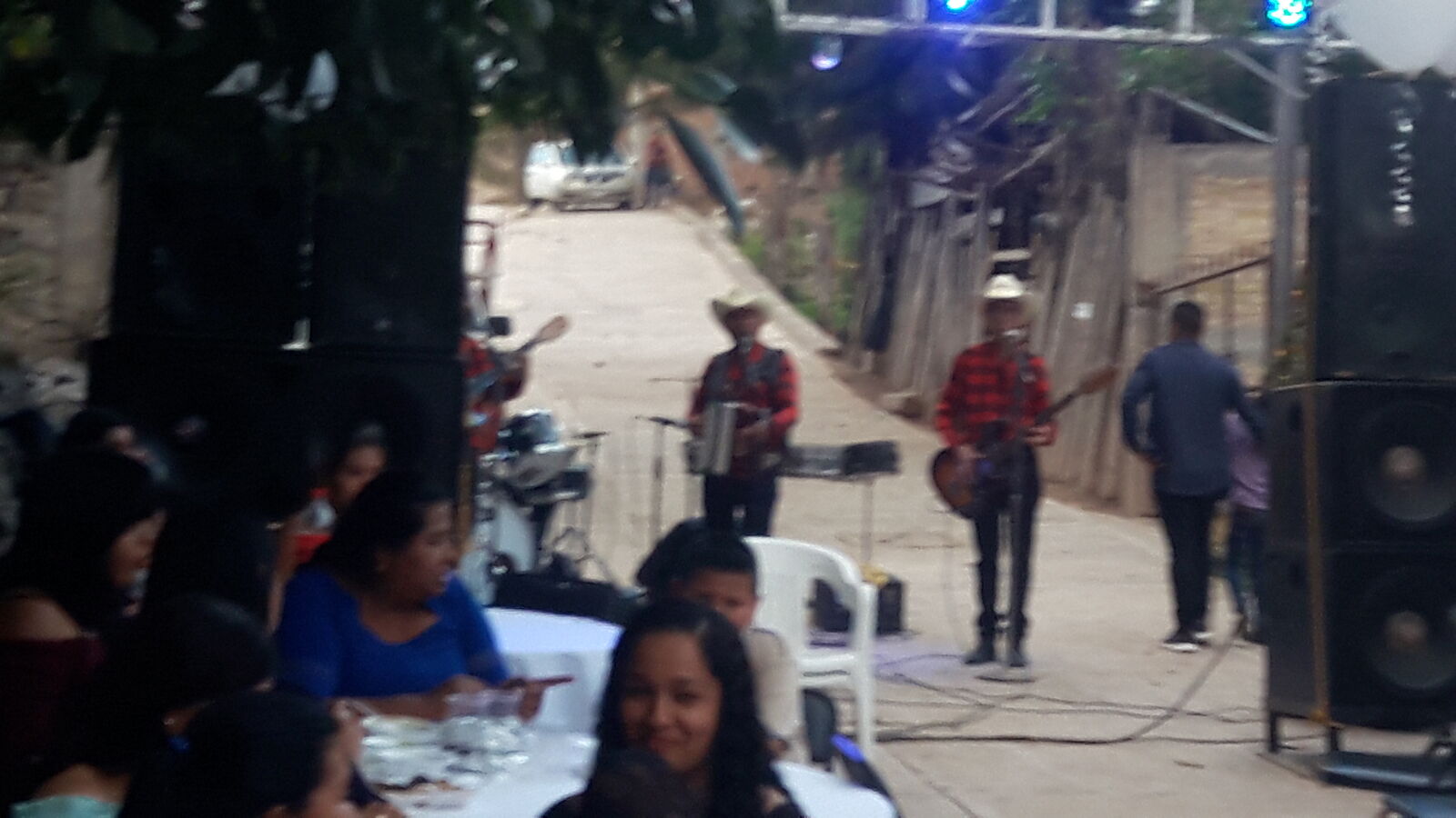 El rodeo image 3