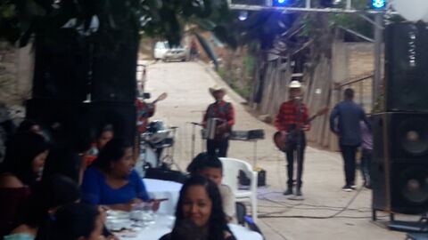 El rodeo image 3