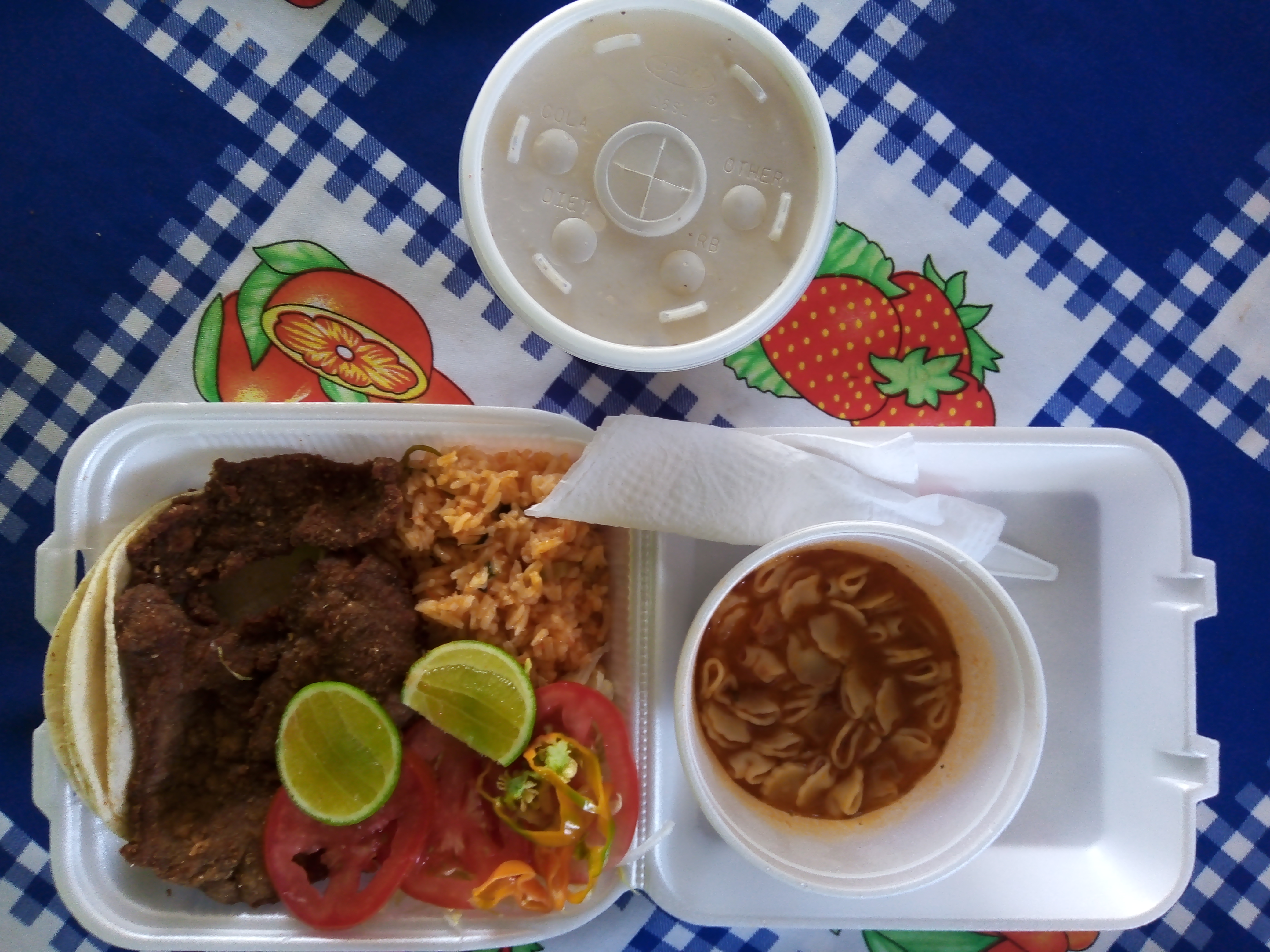 Antojitos The family .. servicio a domicilio image 3