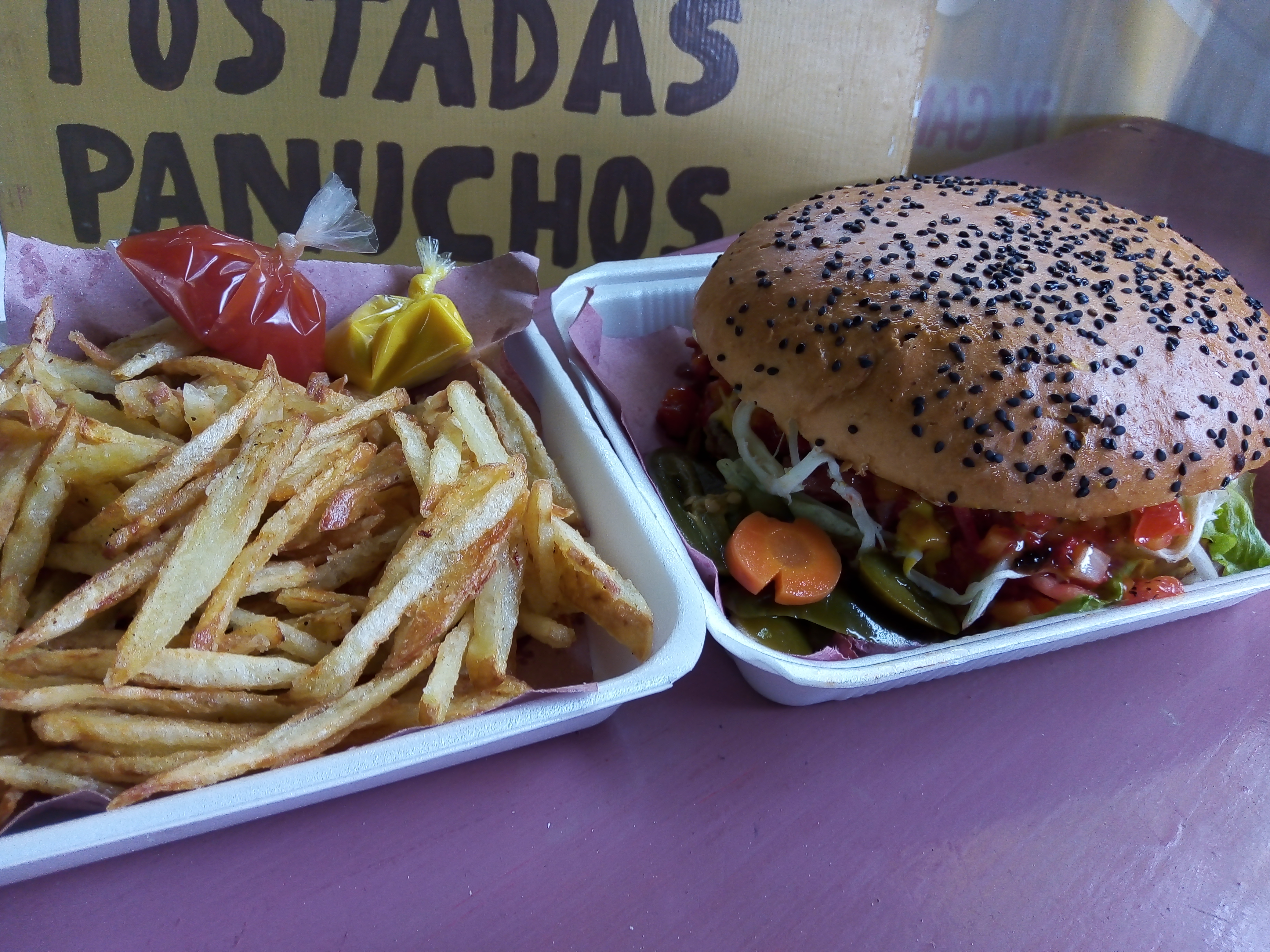 Antojitos The family .. servicio a domicilio image 8