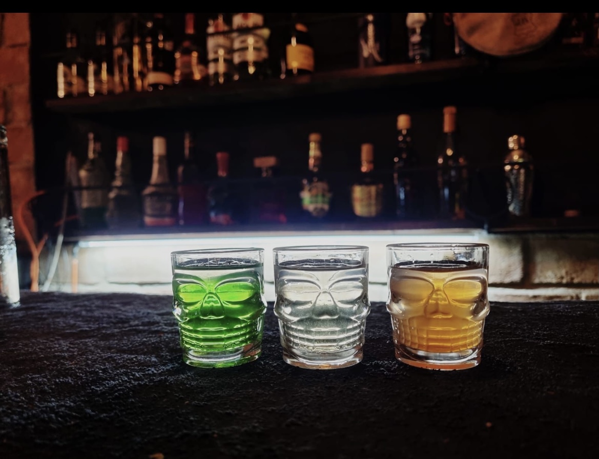 Garage Calavera image 1