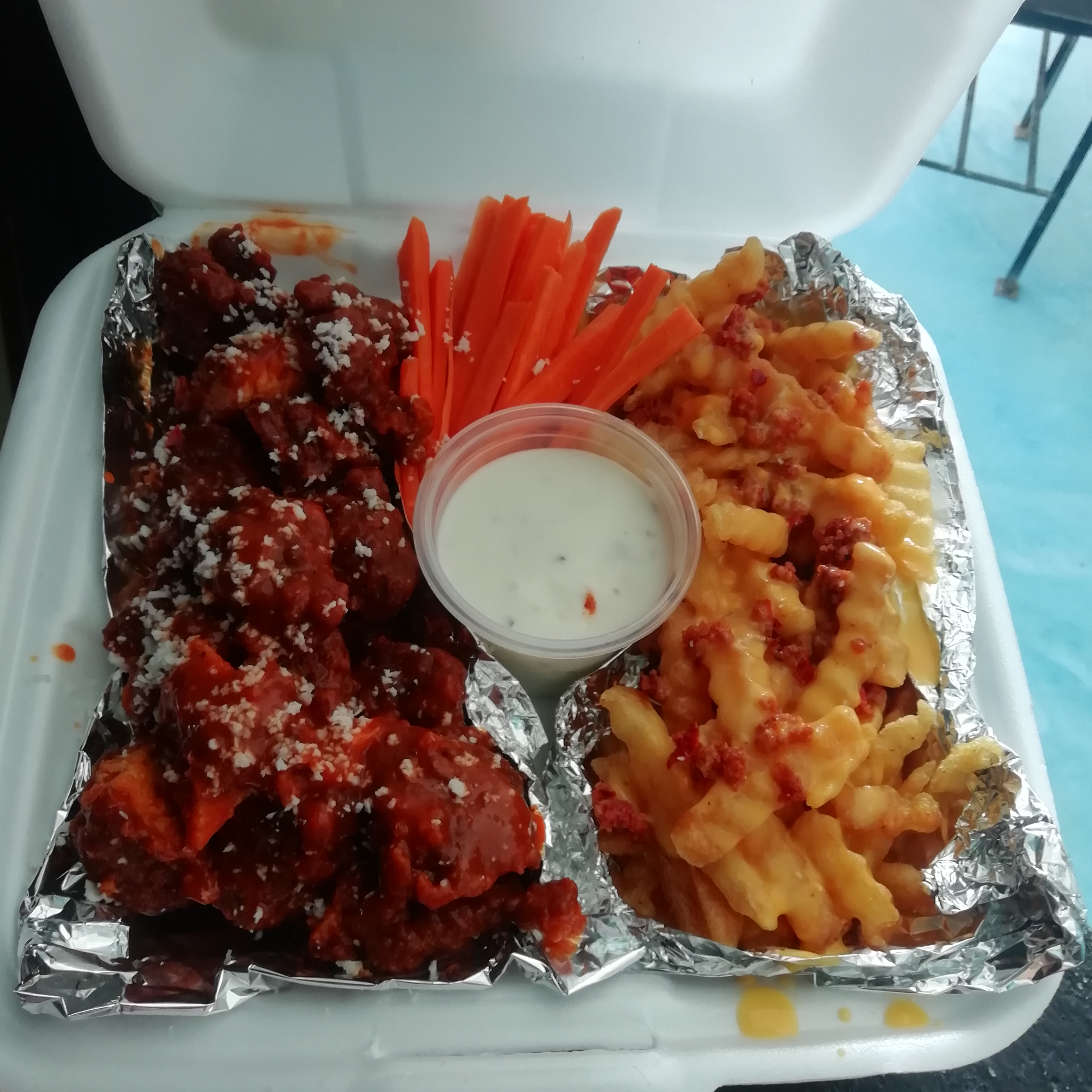 Golden Pizzas image 3