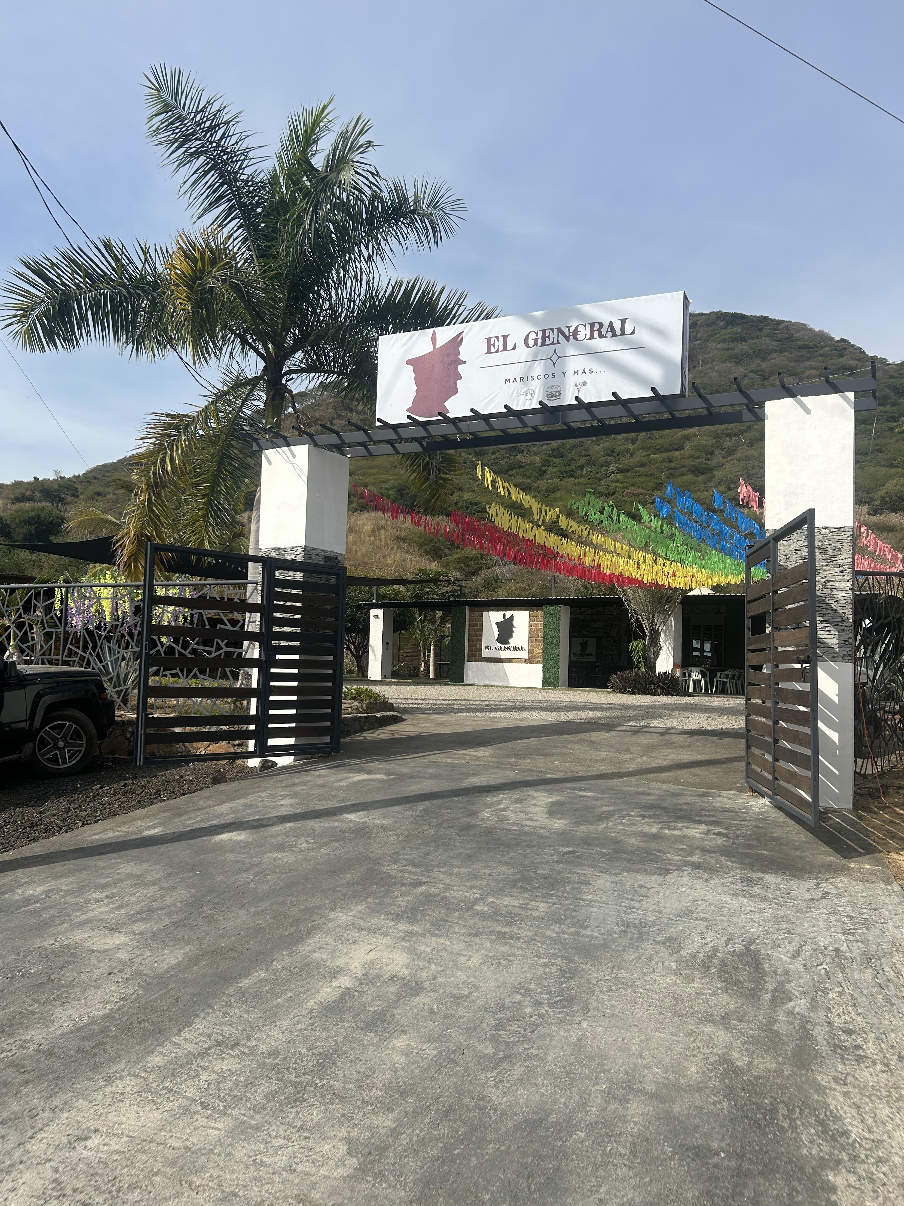 EL GEN€RAL Mariscos y Más… image 1