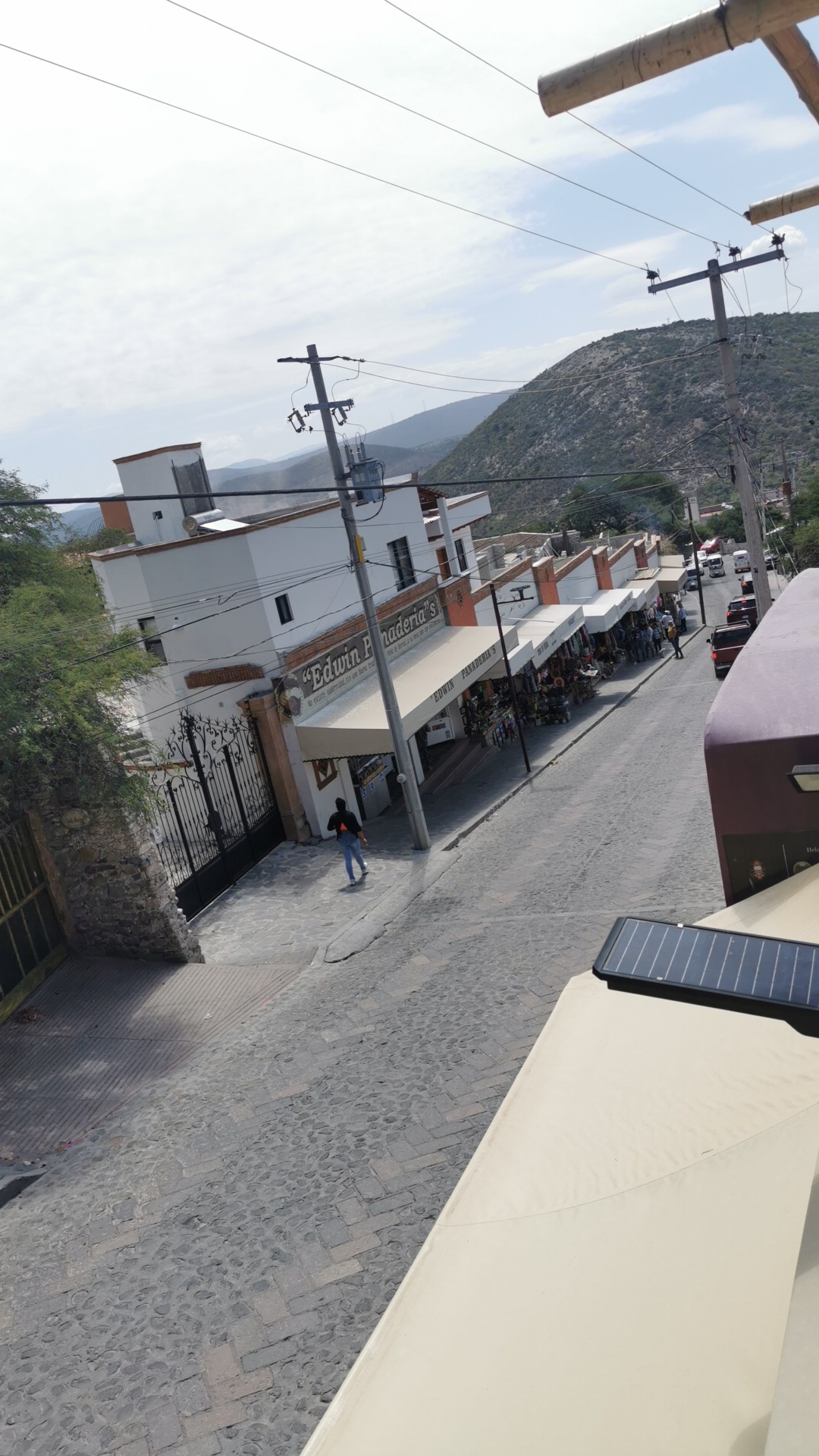 LA PEDRADA BERNAL image 8