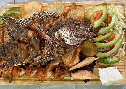 RESTAURANTE "AROMAS" image 5