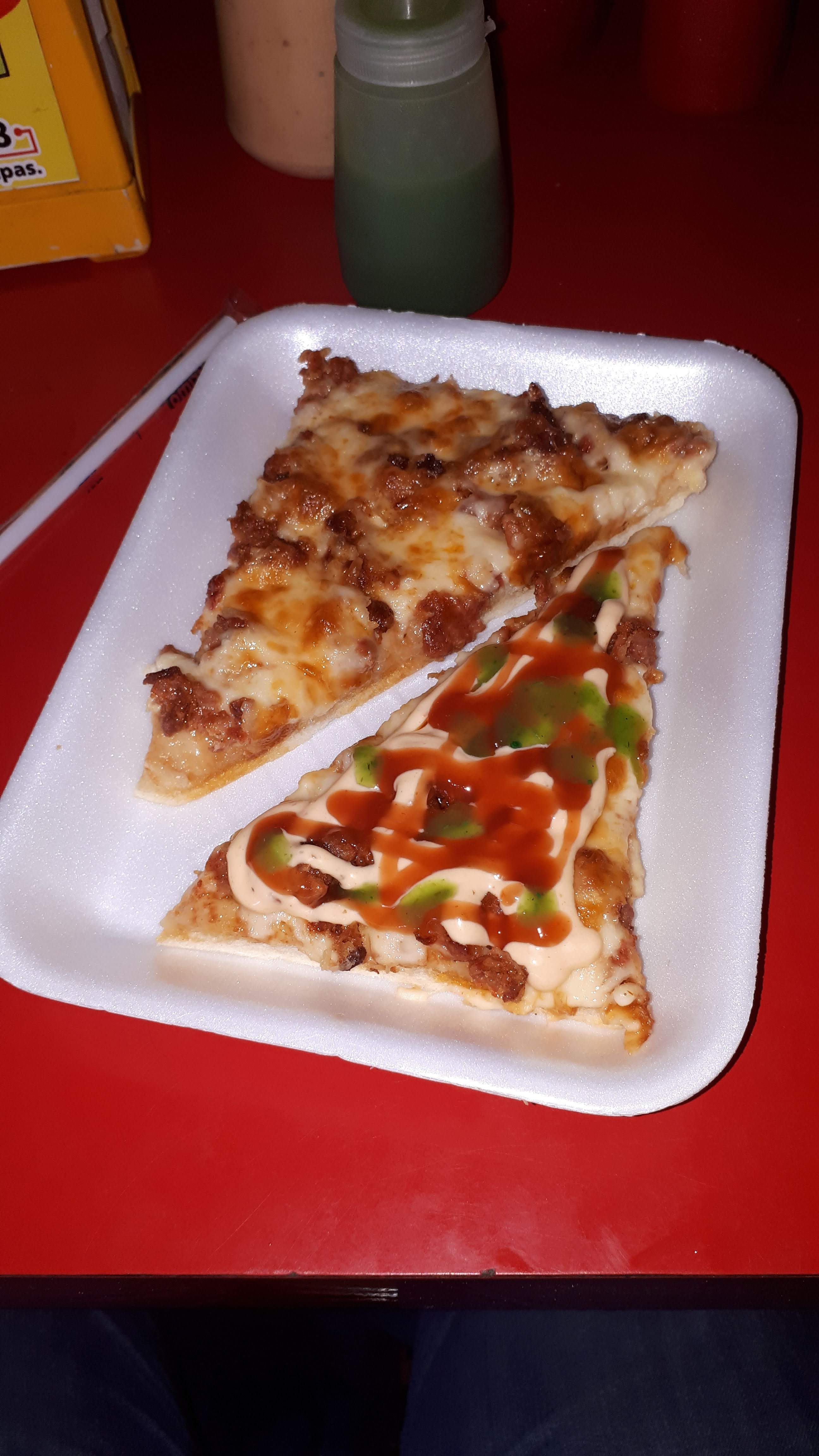 Mamma mia pizzeria image 1