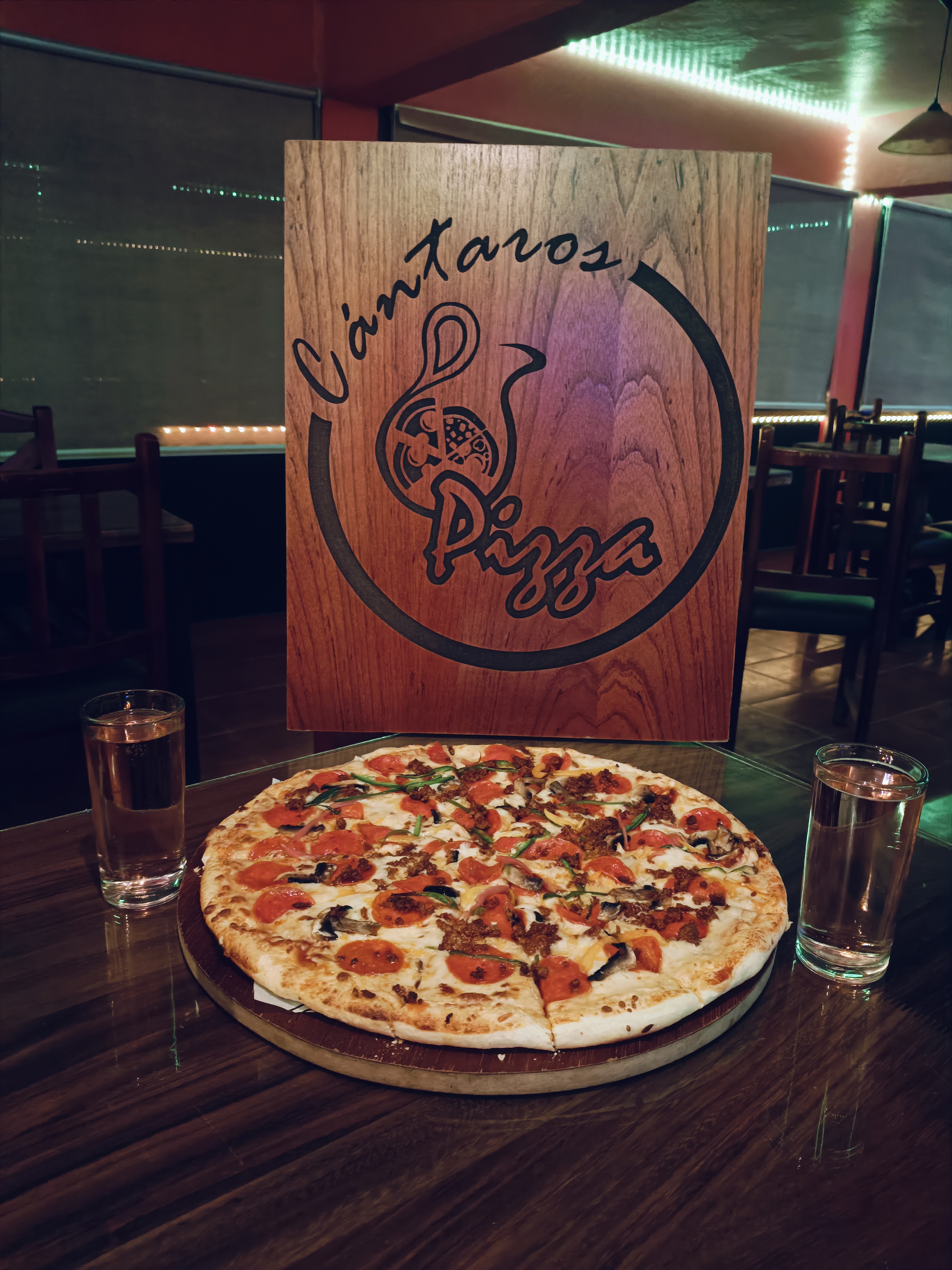 PIZZERÍA LOS CÁNTAROS image 7