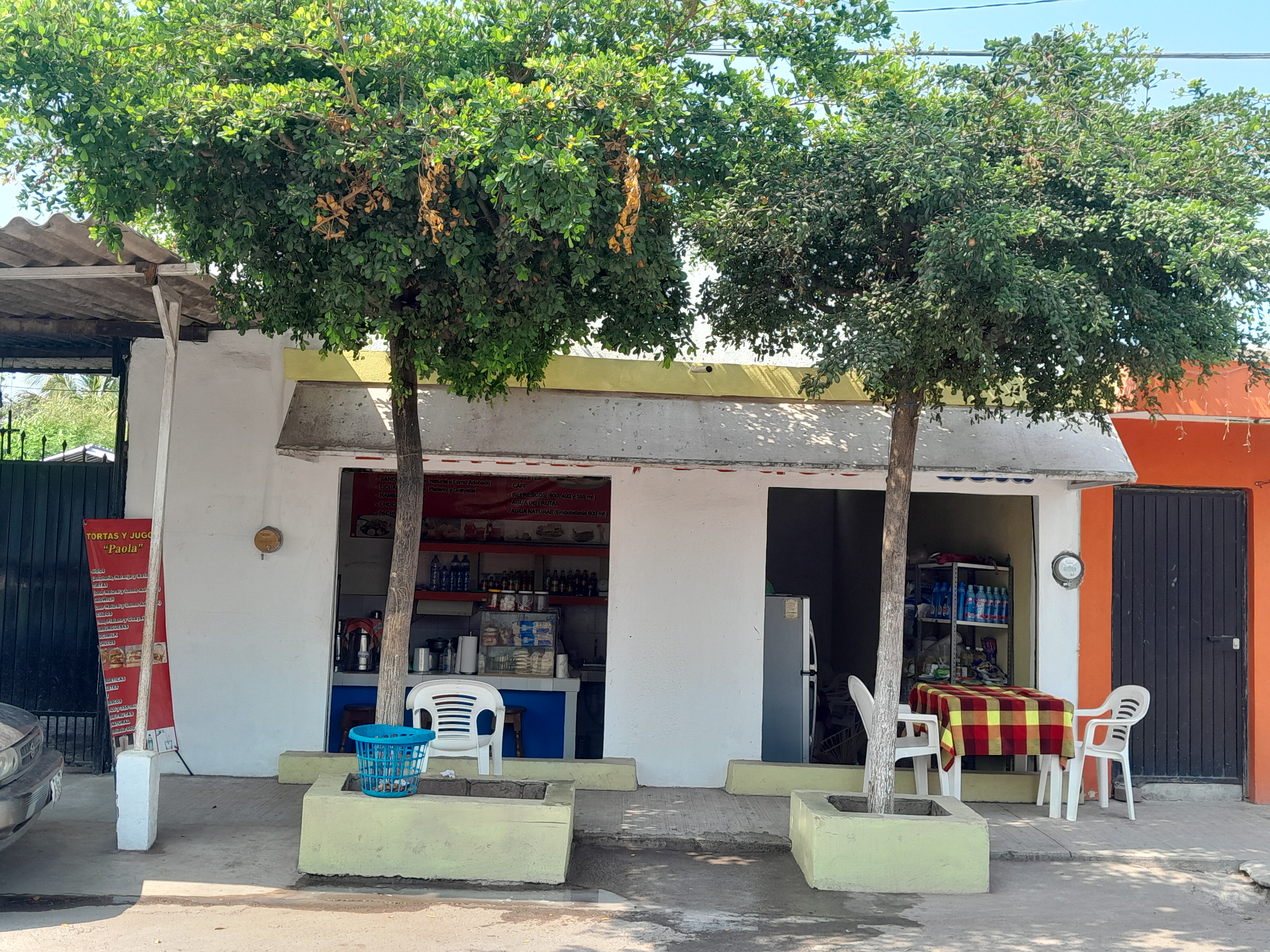 Tortas y Jugos "Paola" image 1