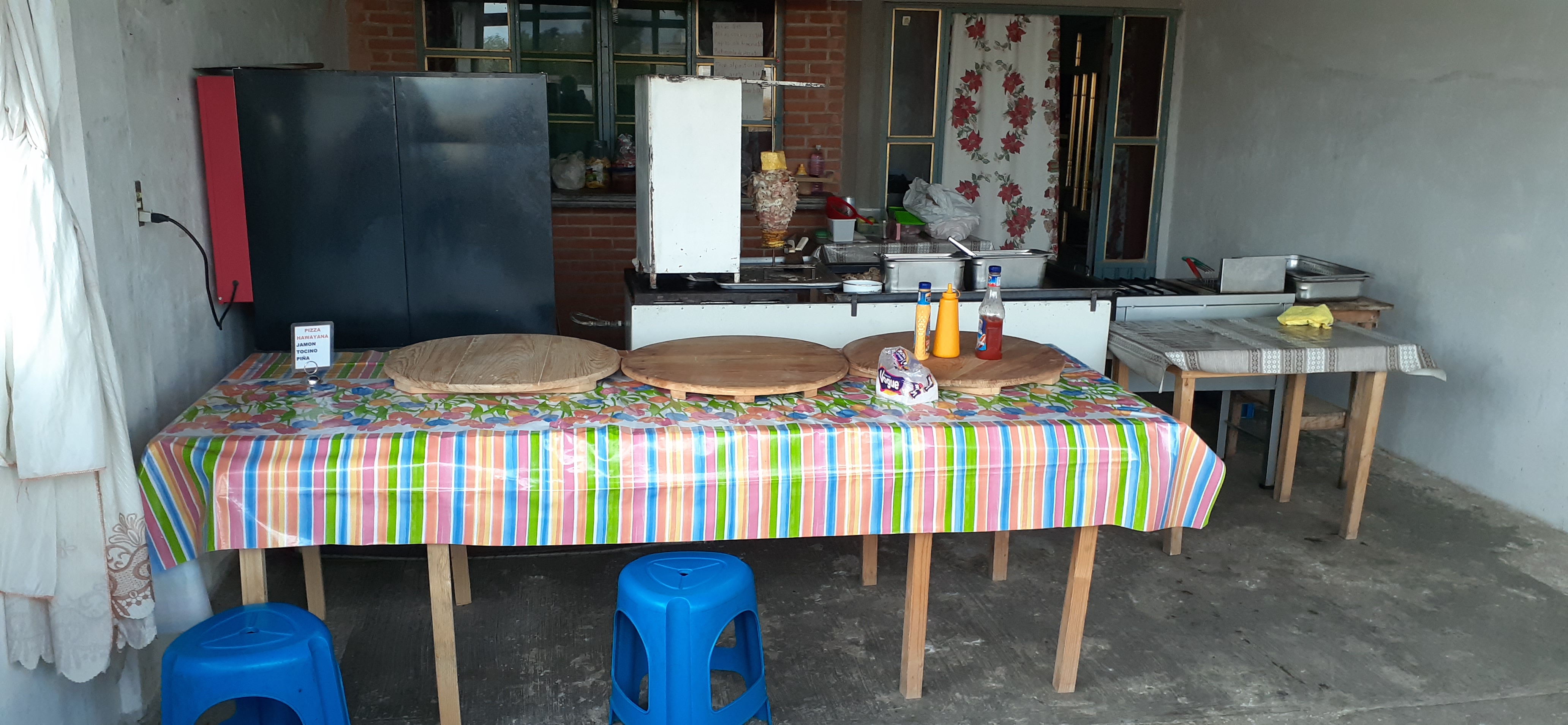 Taqueria y Pizzeria Flores image 2