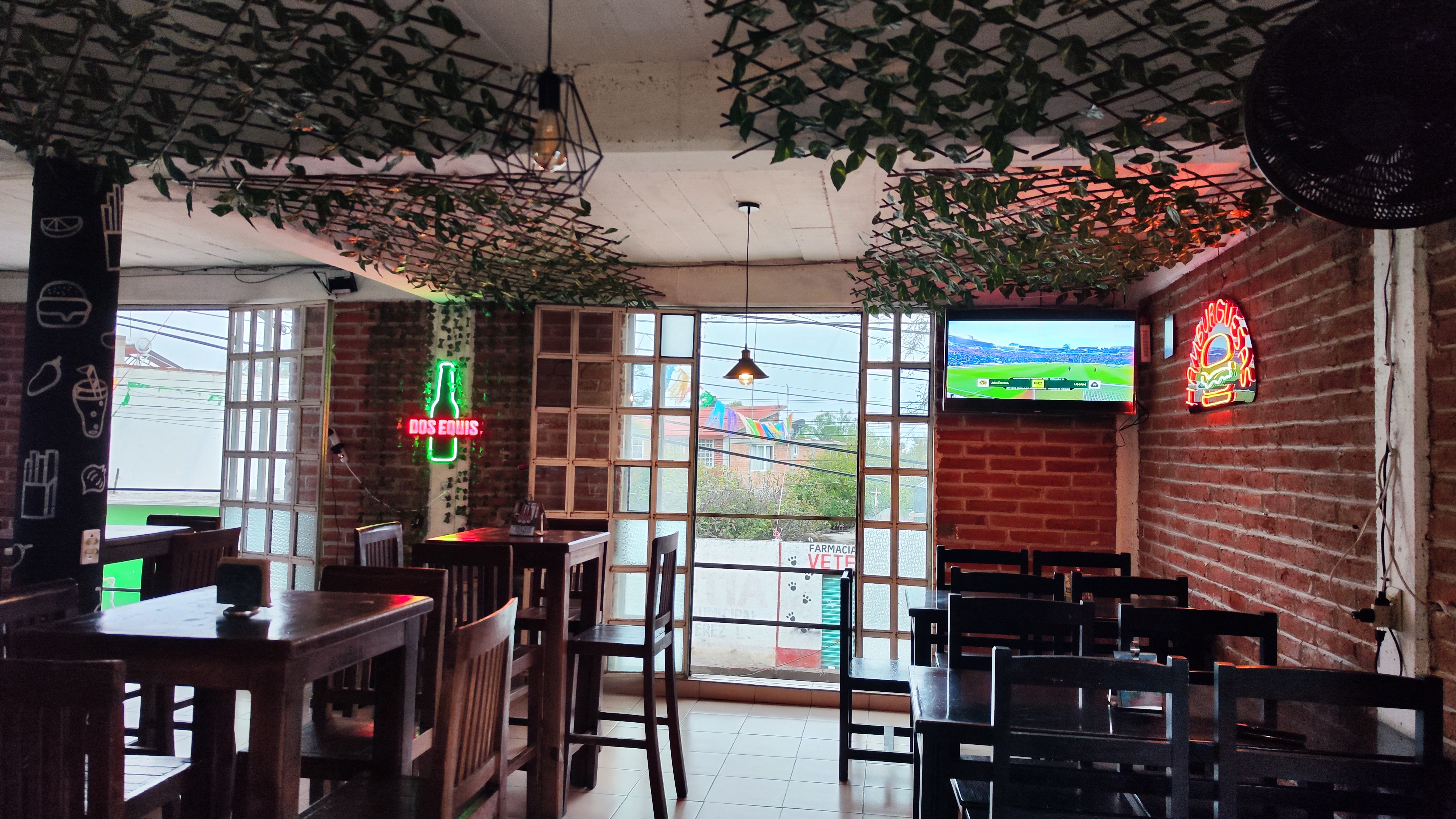 Hamburguesas "La Terraza" image 5