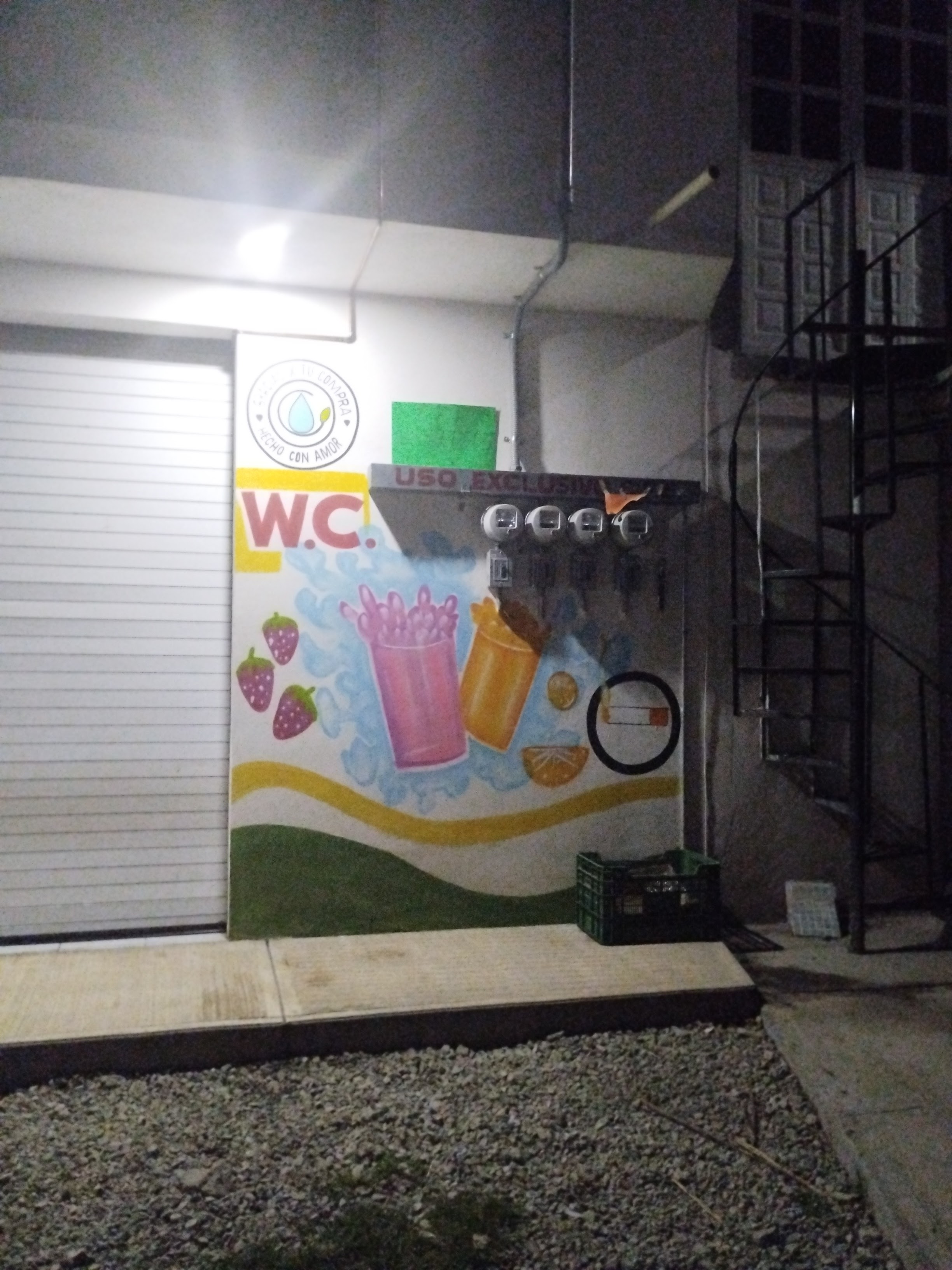 Aguas frescas "Gotita feliz"🍉🍓🍍🥭🍏🍋‍🟩🍋🥝🍌🍑🍐 image 3