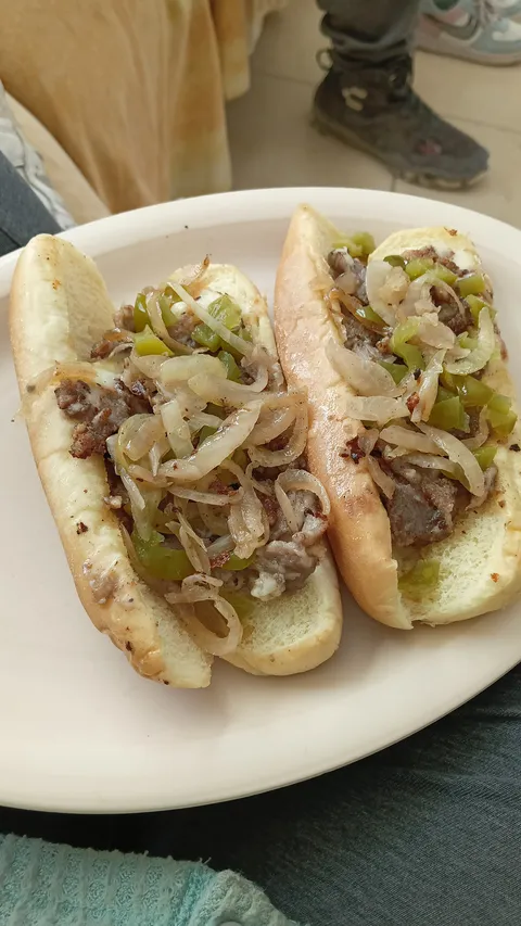 Ardys Burgers image 6