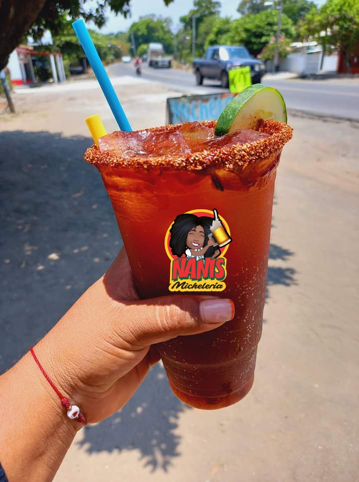 Micheladas Nanis image 1