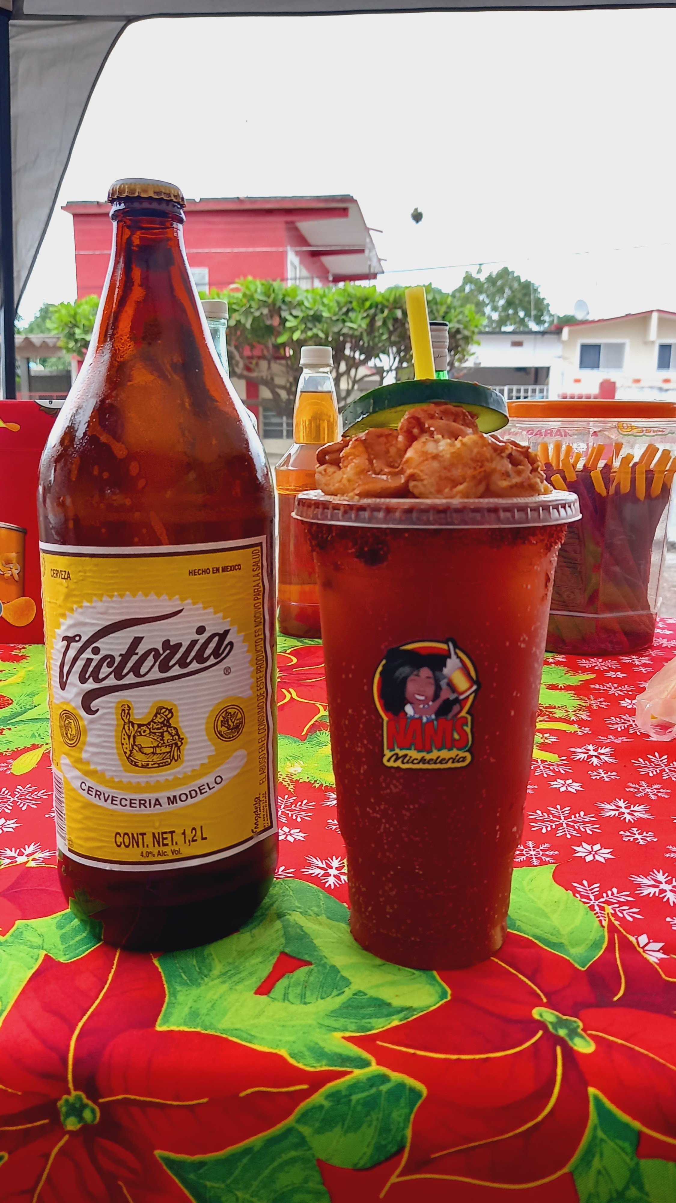 Micheladas Nanis image 6