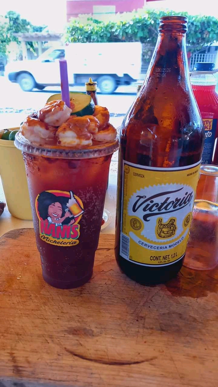 Micheladas Nanis image 7