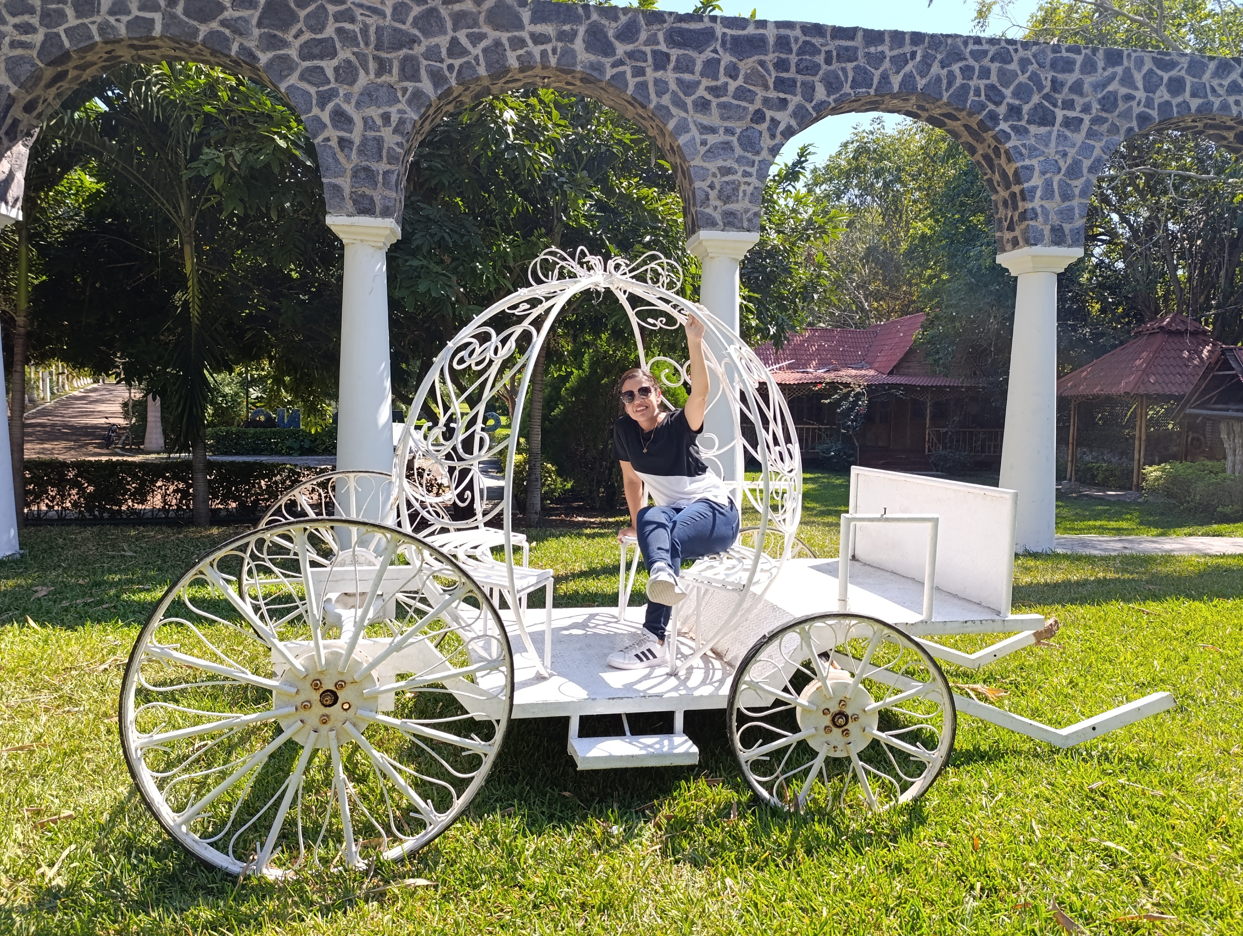 Six Gardens image 10