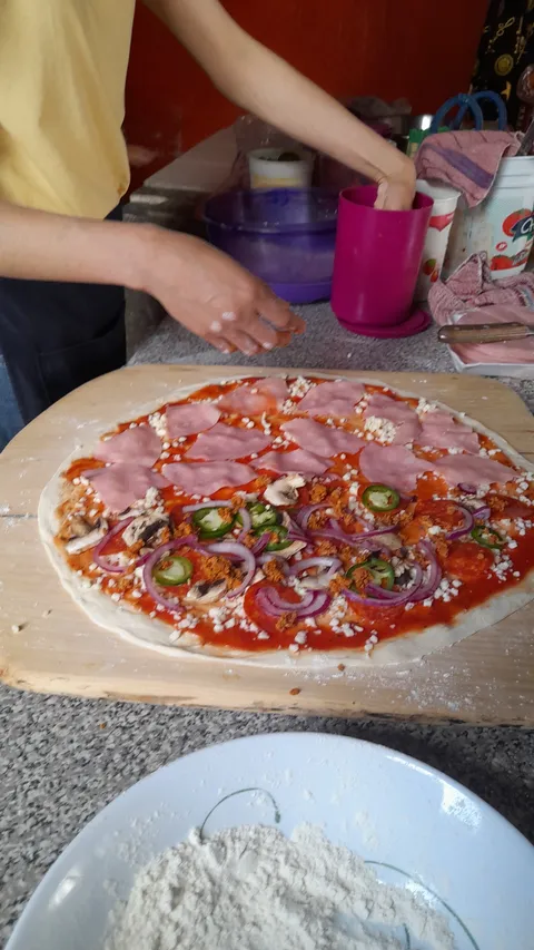 Mateo Pizza image 1