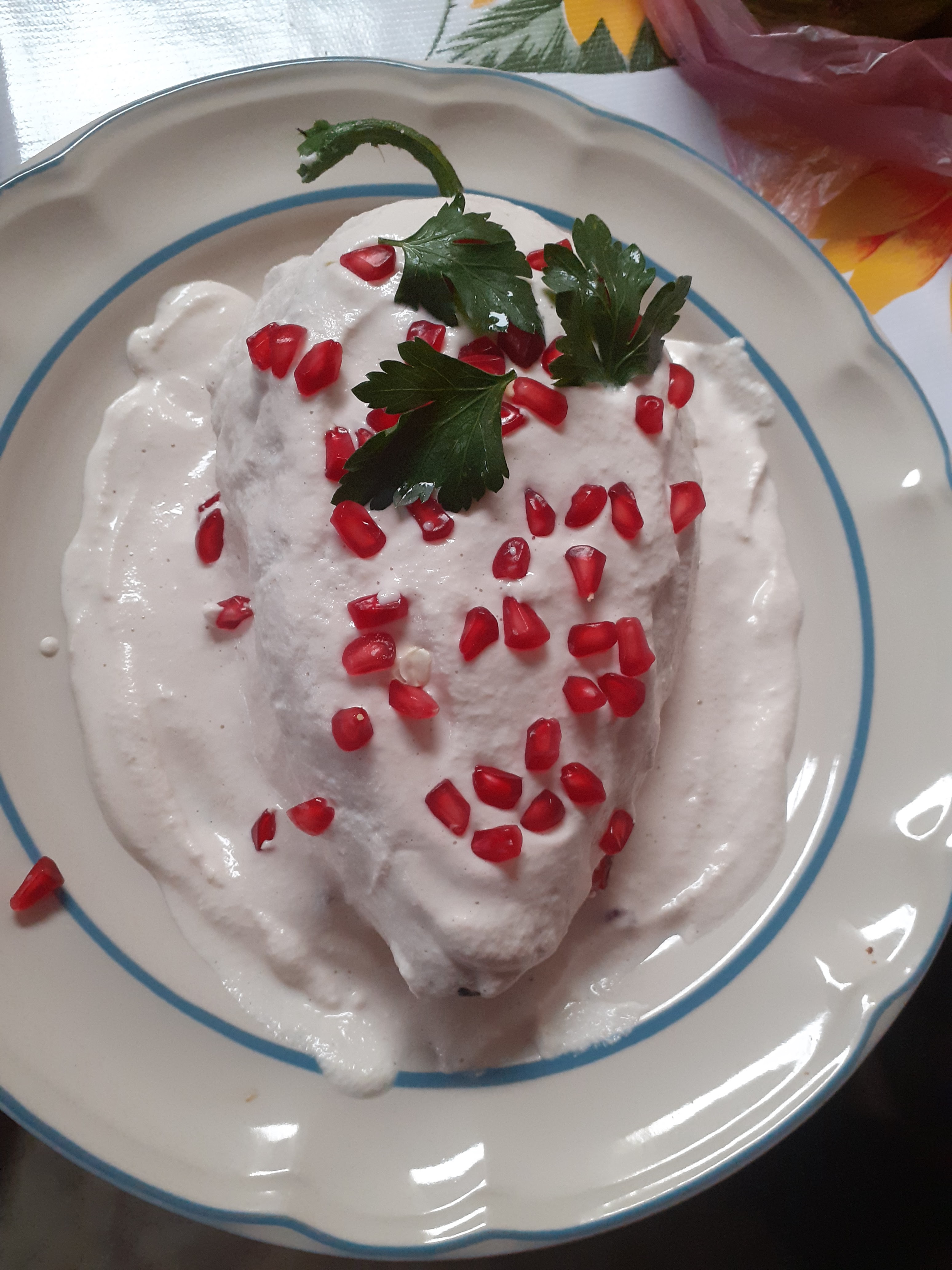 Chiles en Nogada La Morenita image 1