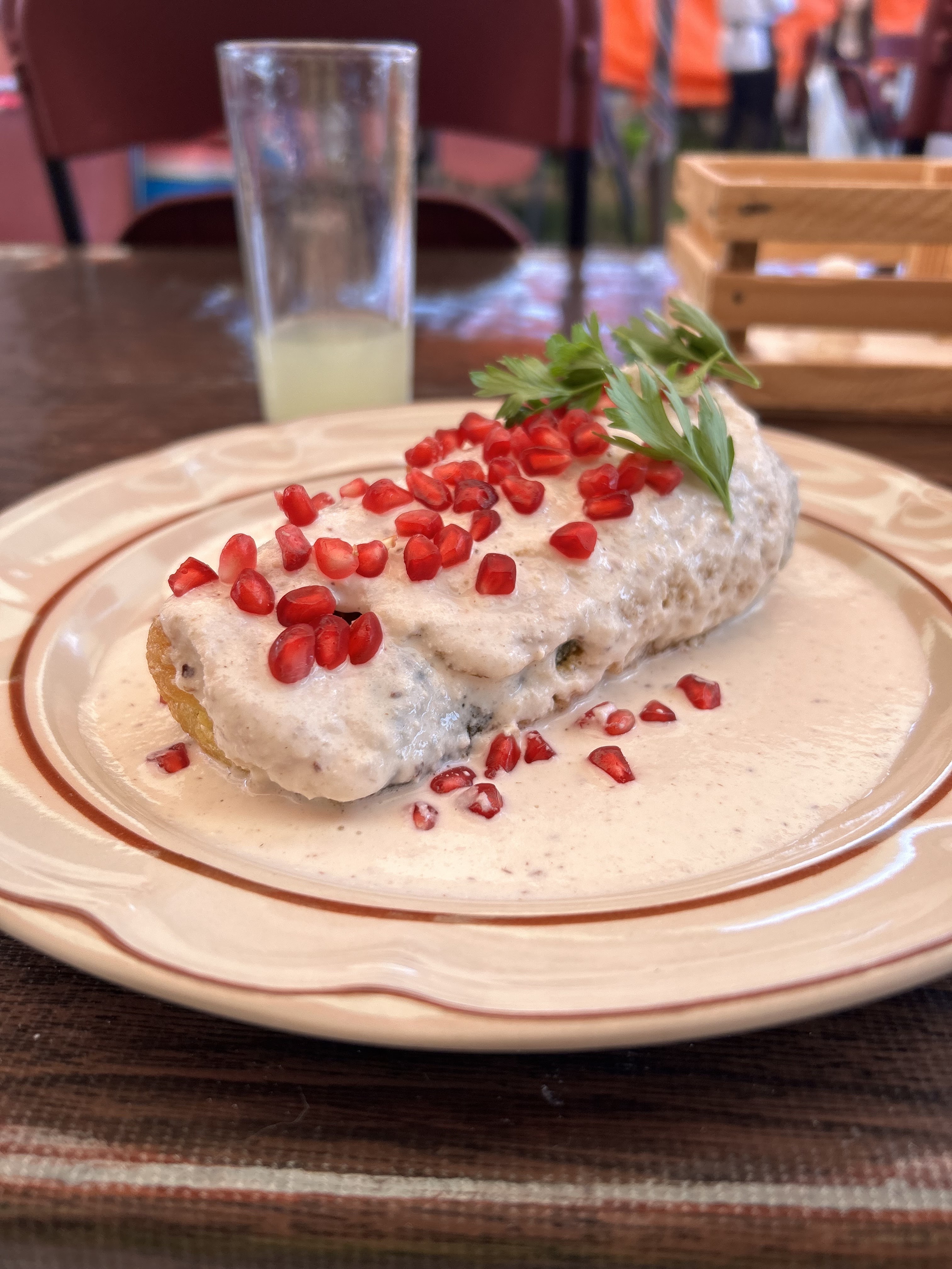 Chiles en Nogada Tierra y Sabor. image 2