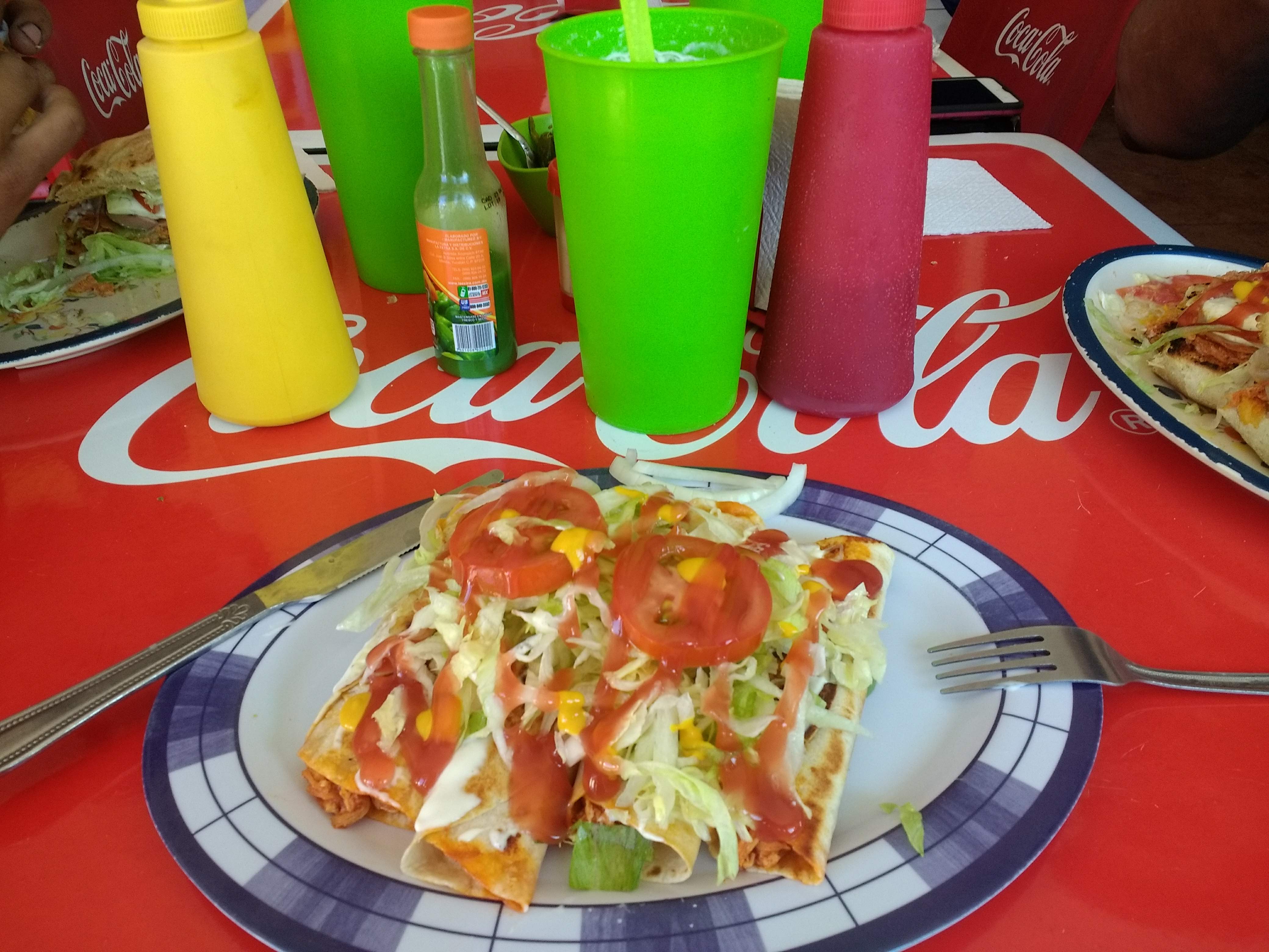 Loncheria "El Chamaco" image 1