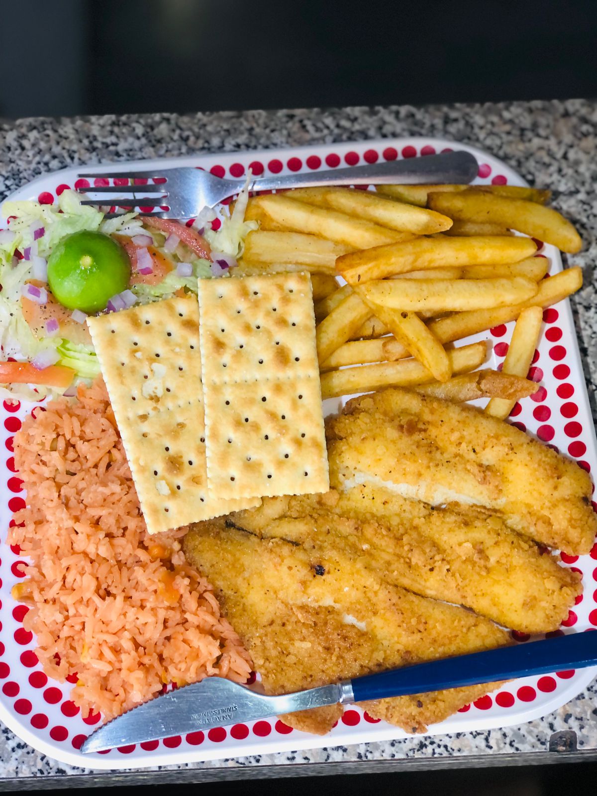 Restaurant y Mariscos "Dora's Food." image 10