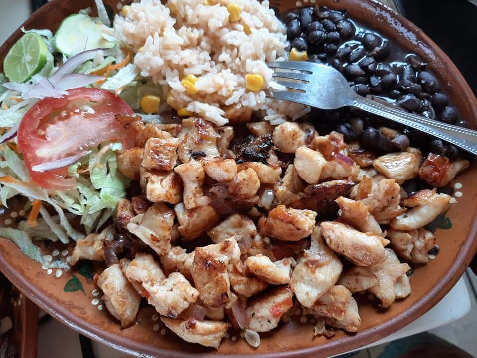 Comedor YOLY image 4