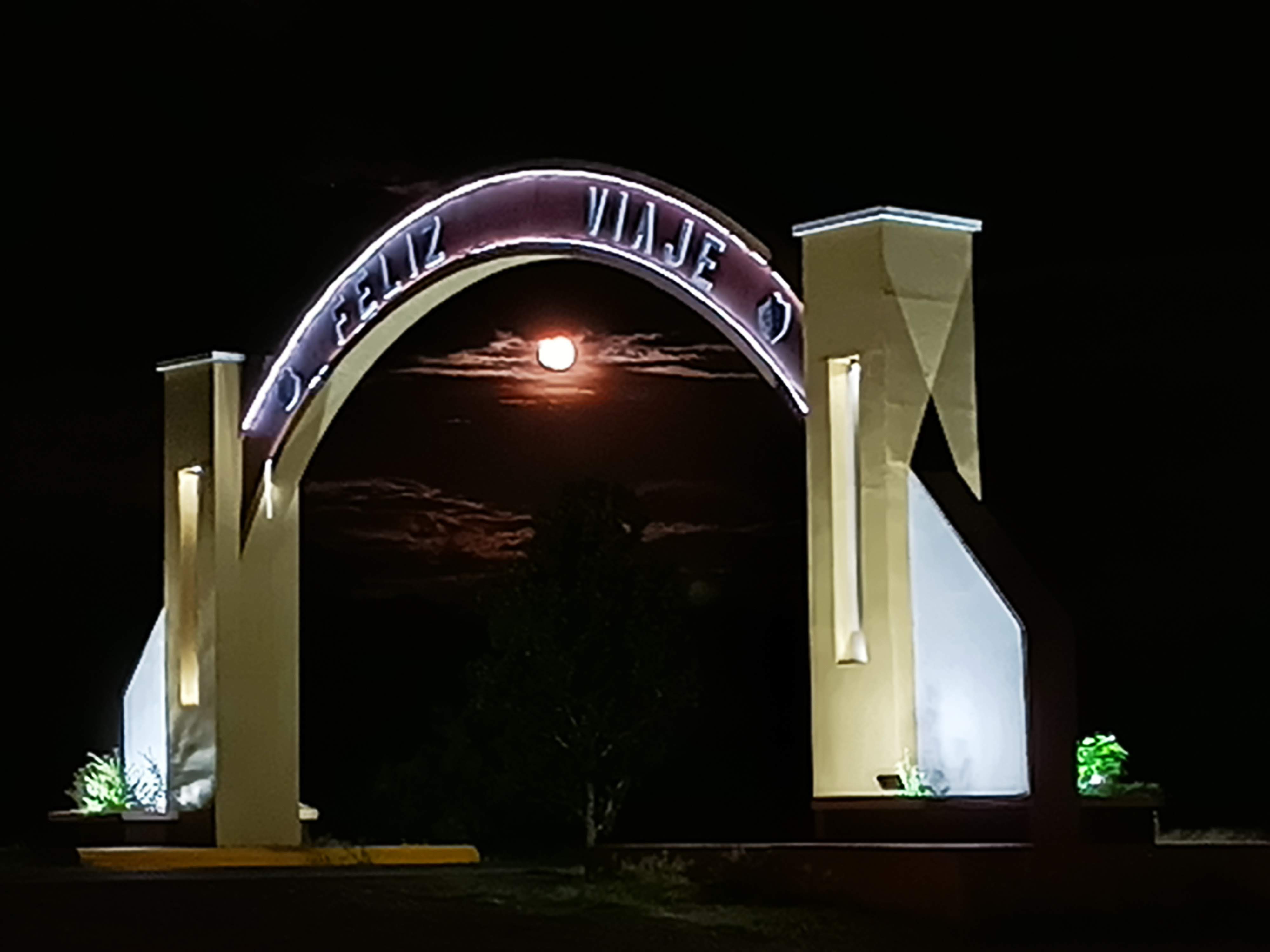 Comedor YOLY image 7