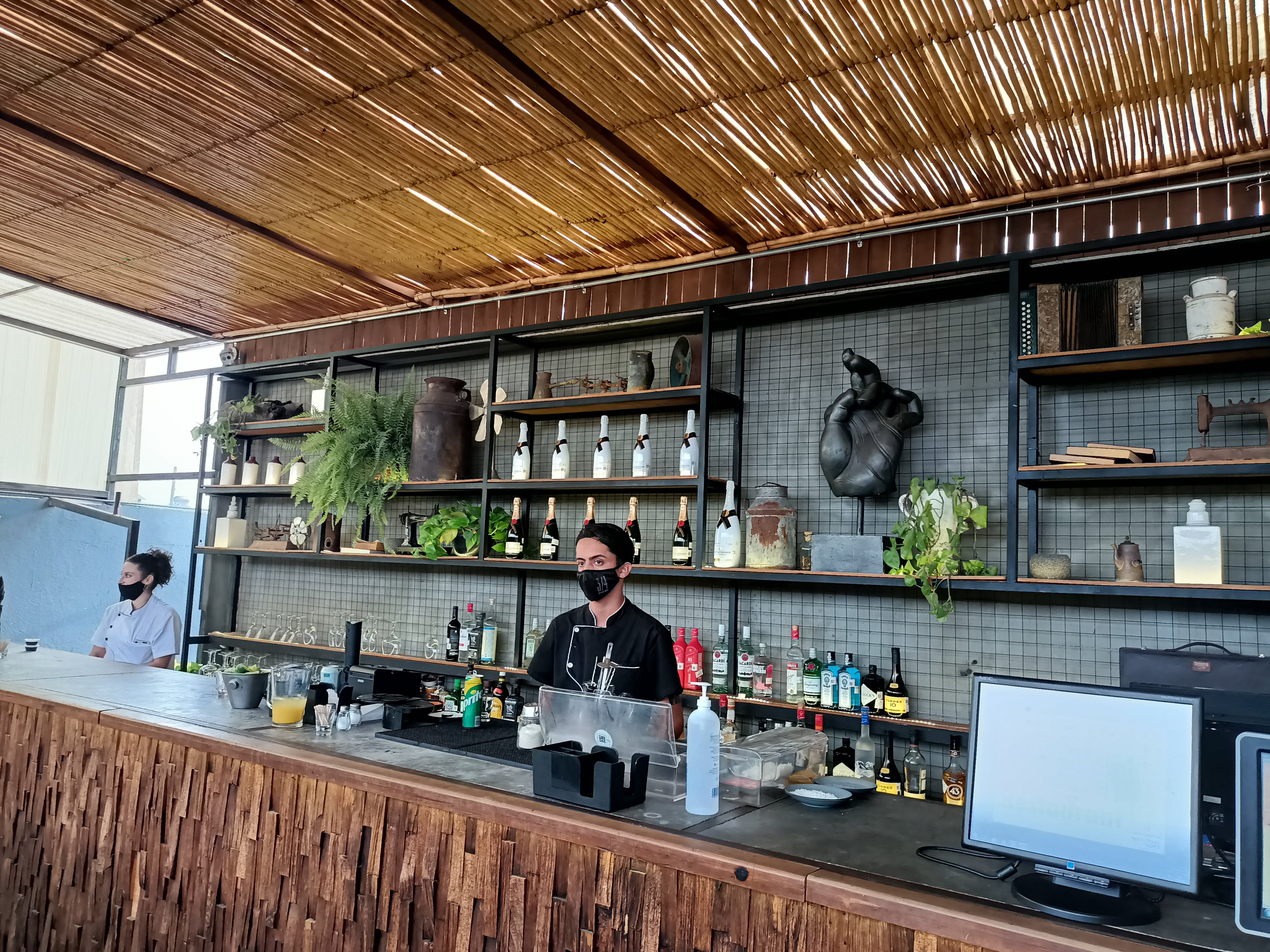 3/4 Cocina de Brasa image 1