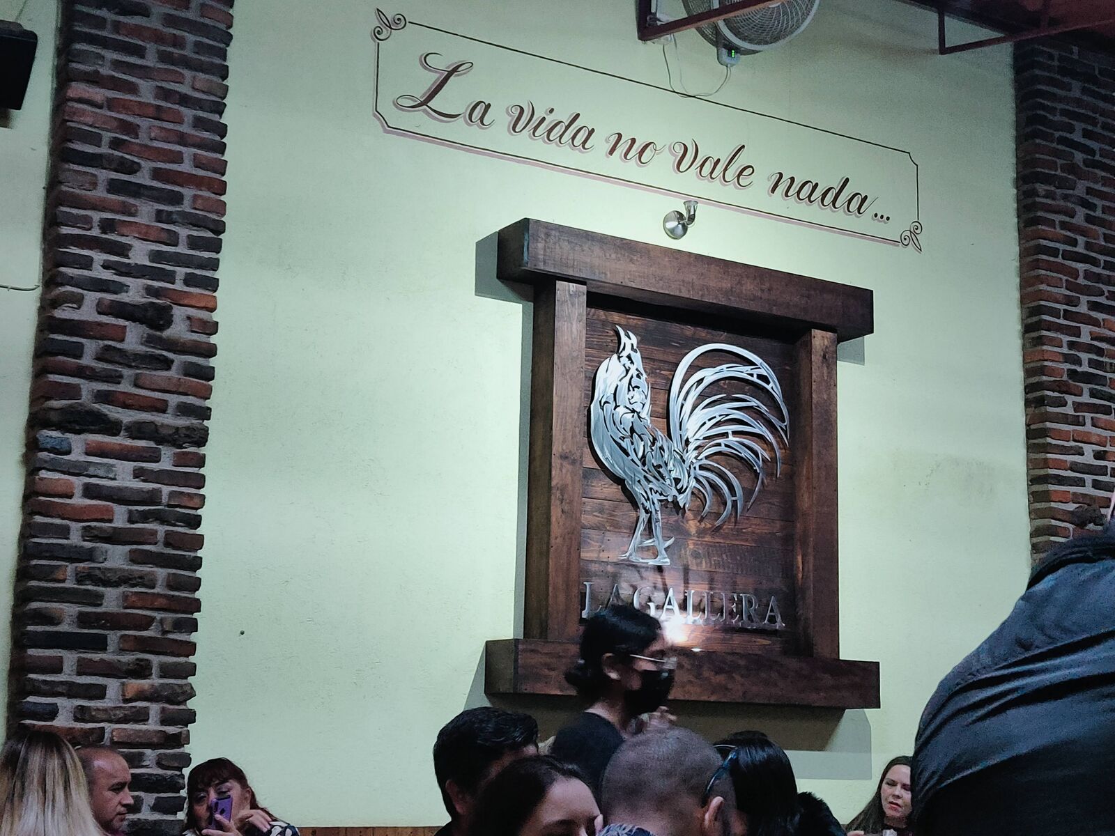 La Gallera image 7