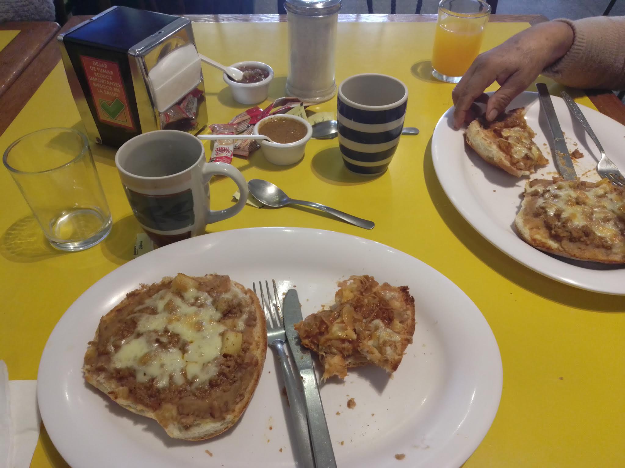 Los Farolitos Centro image 8