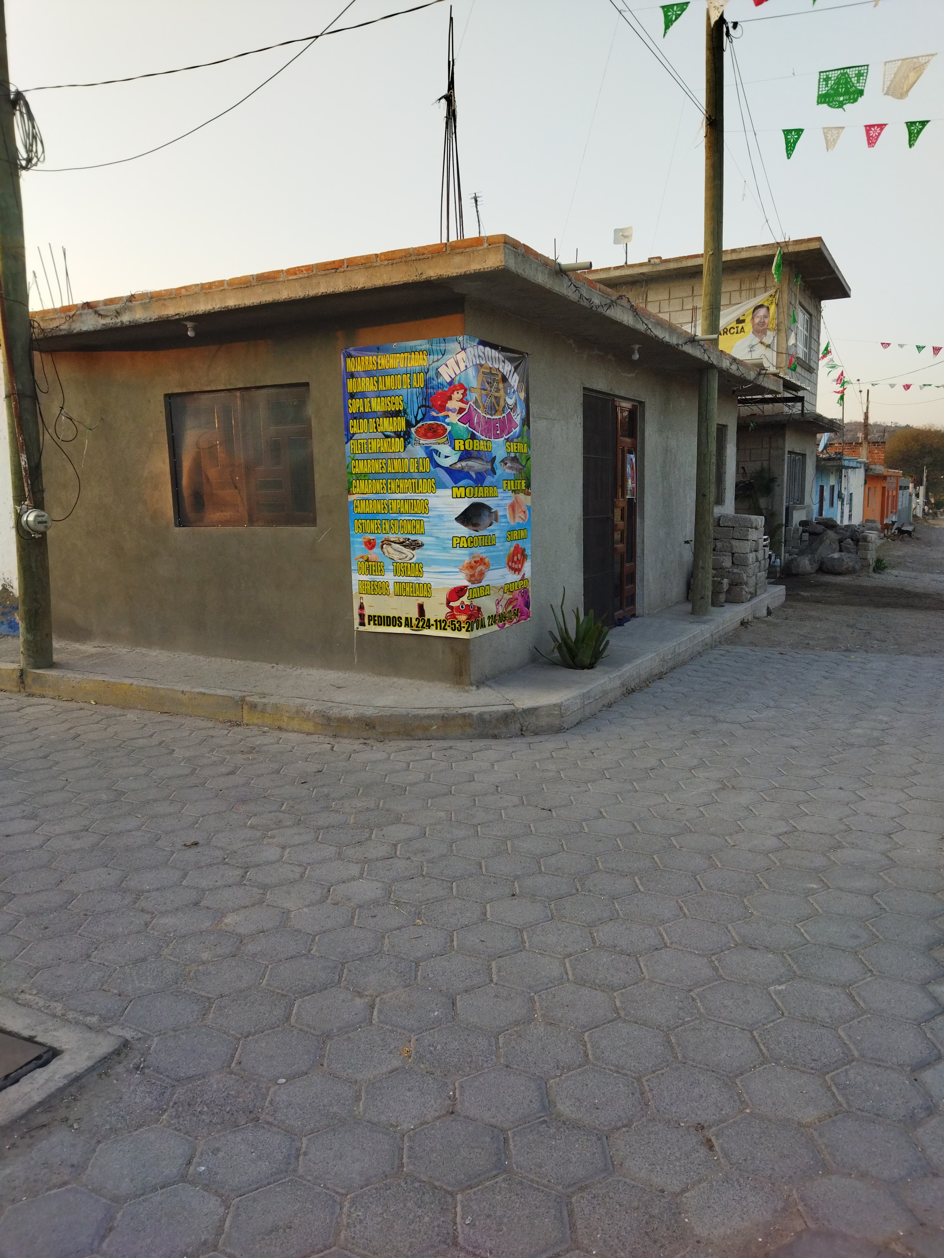 Pescados y mariscos "XIMENA" image 3