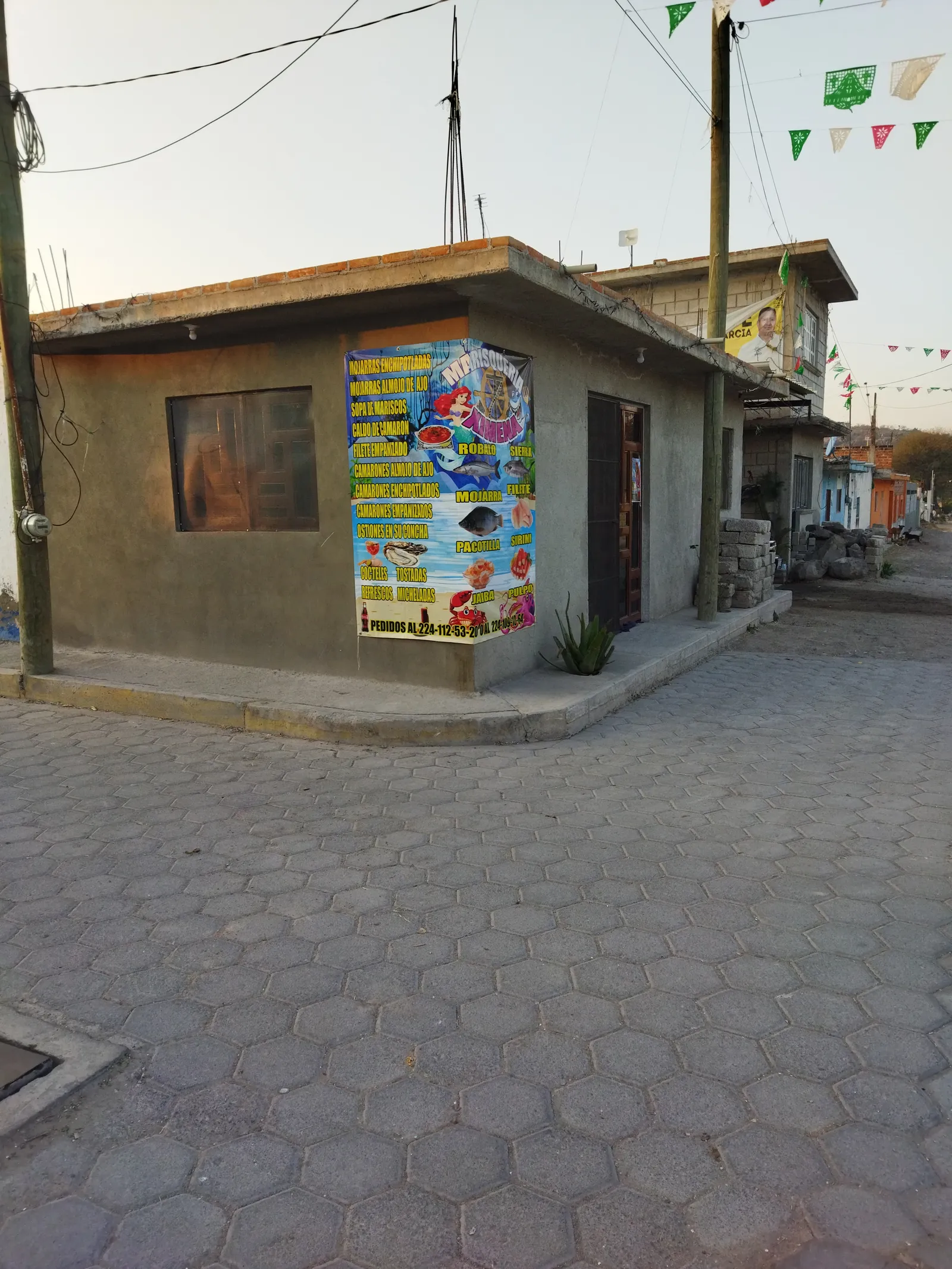 Pescados y mariscos "XIMENA" image 3