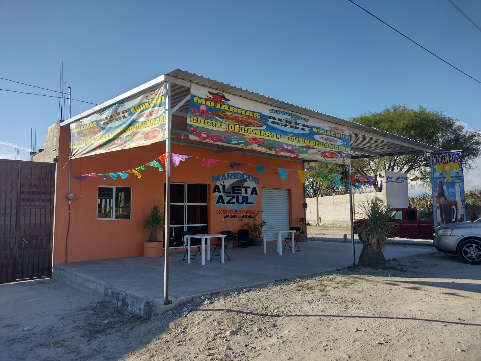 MARISCOS "LA ALETA AZUL" image 3
