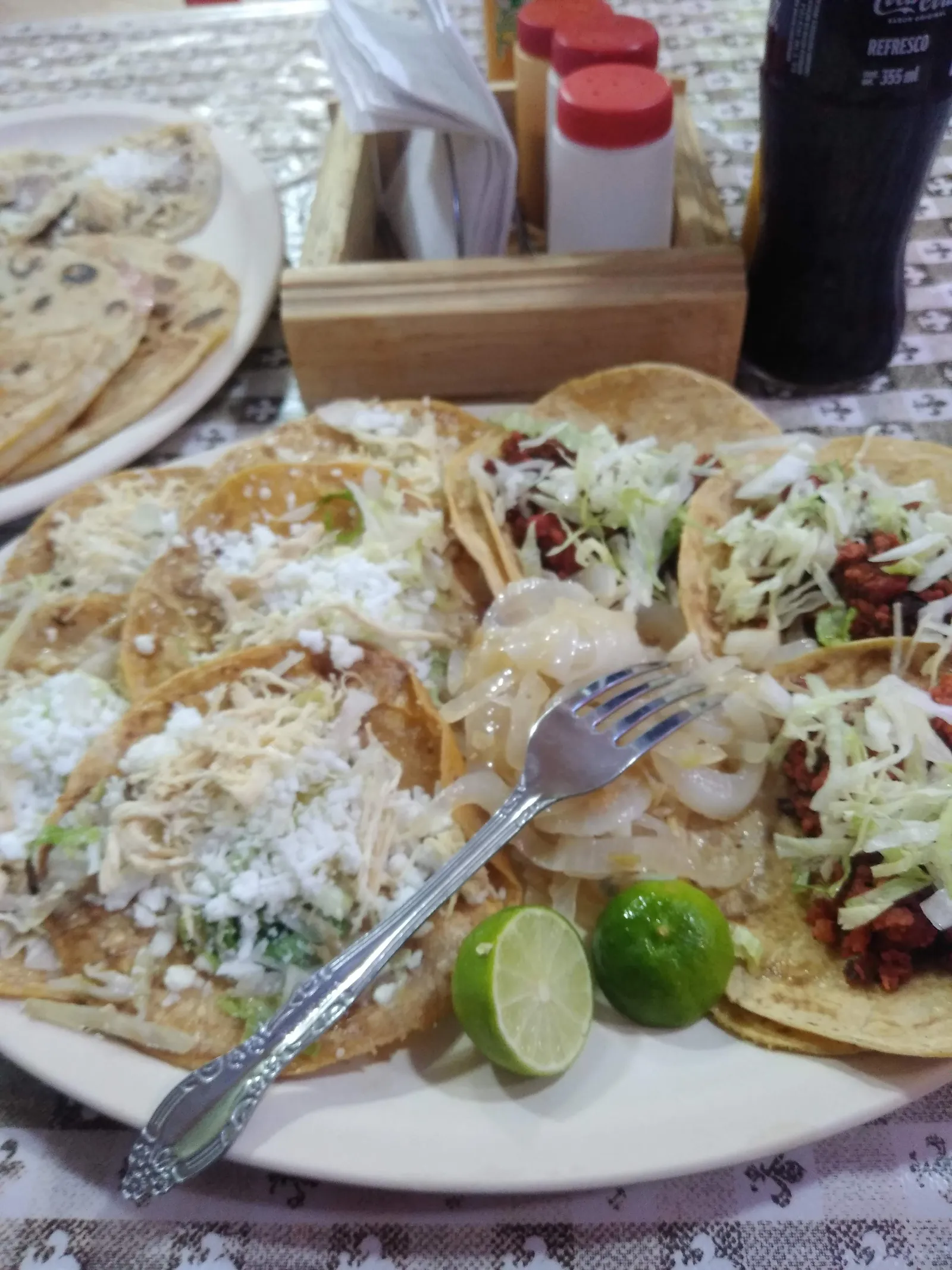 Los Sarapes image 1