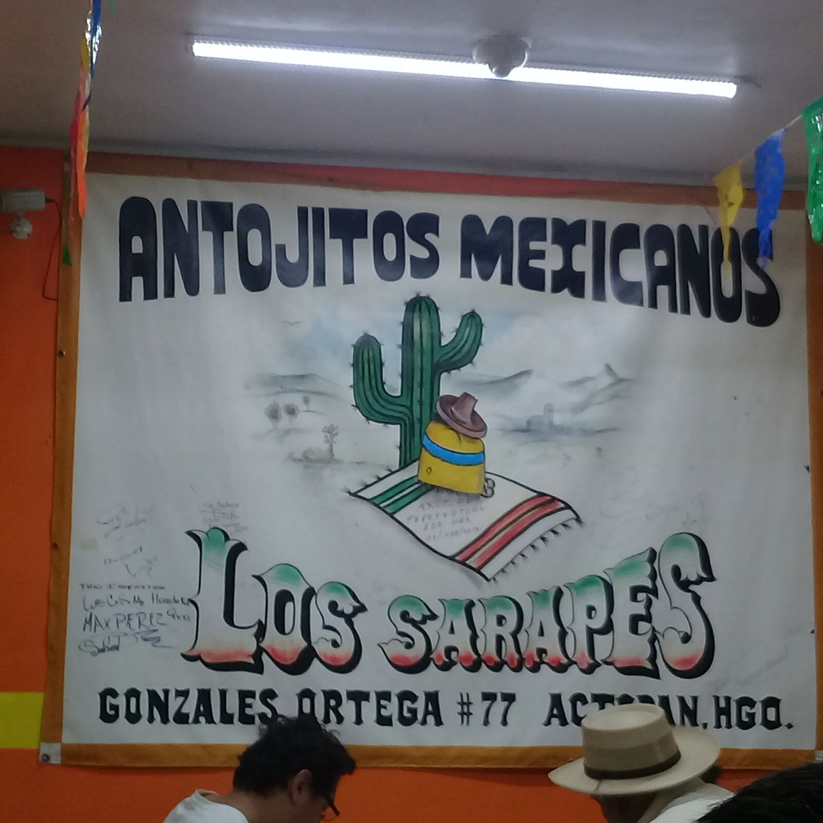 Los Sarapes image 7